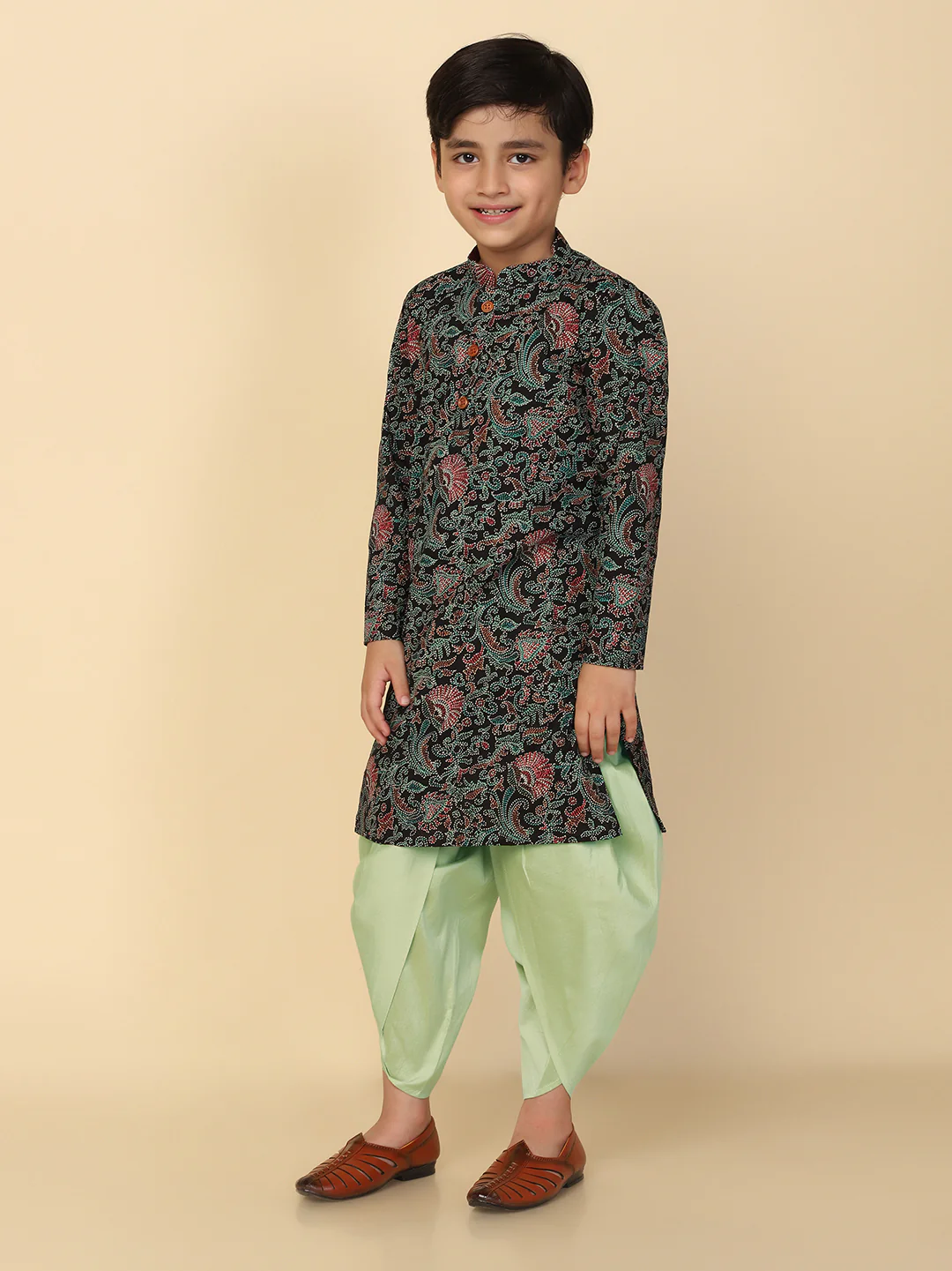 Boy's Black Kurta Dhoti Set - Image 2