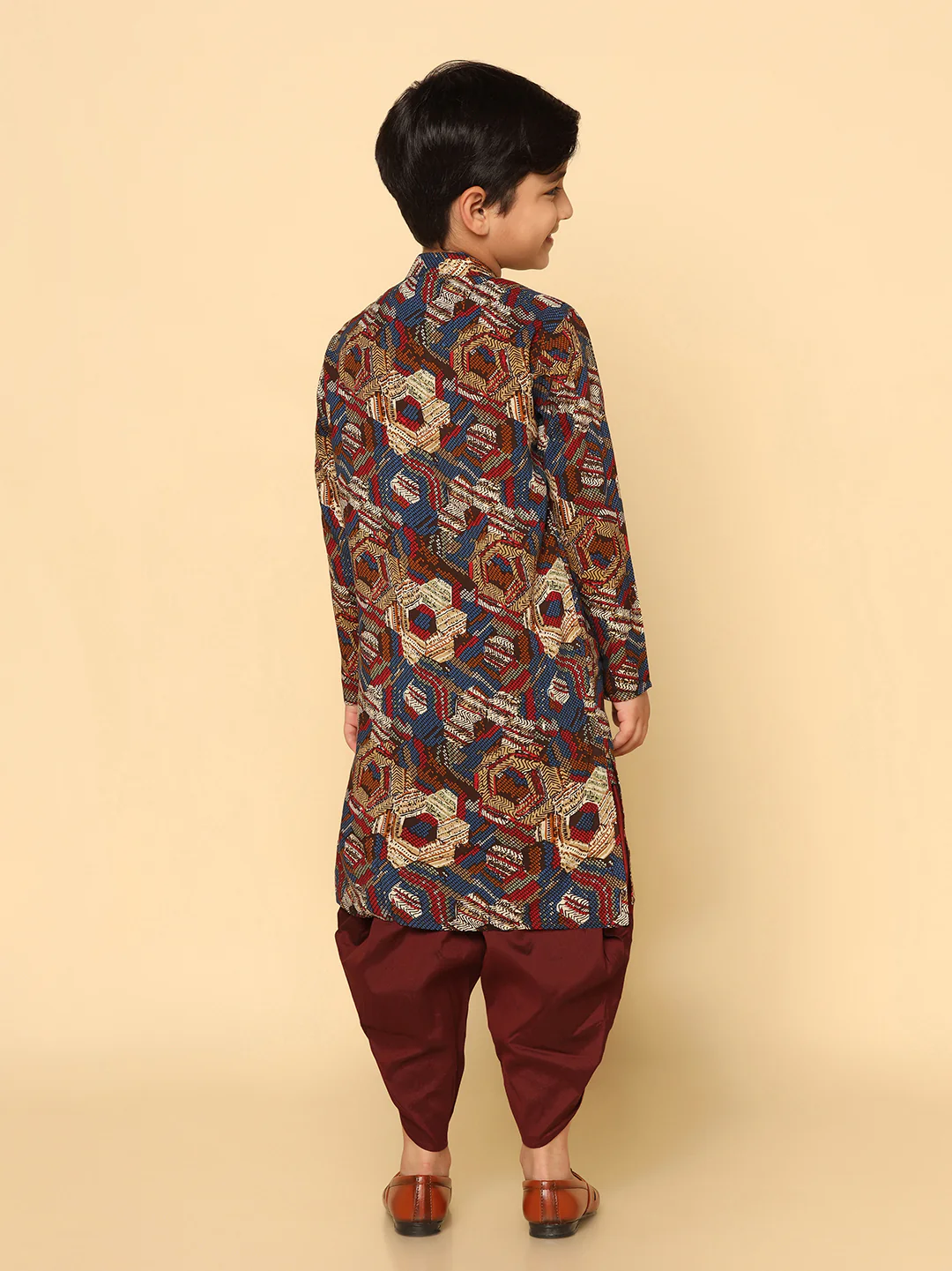 Boy's Maroon Kurta Dhoti Set - Image 4