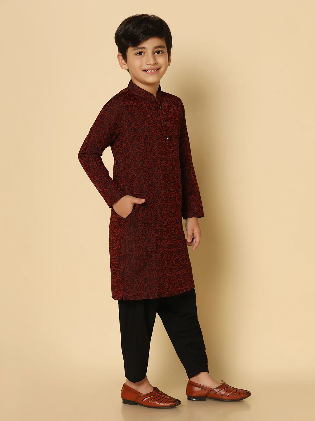 Boy's Maroon Kurta Patiyala Set - Image 2