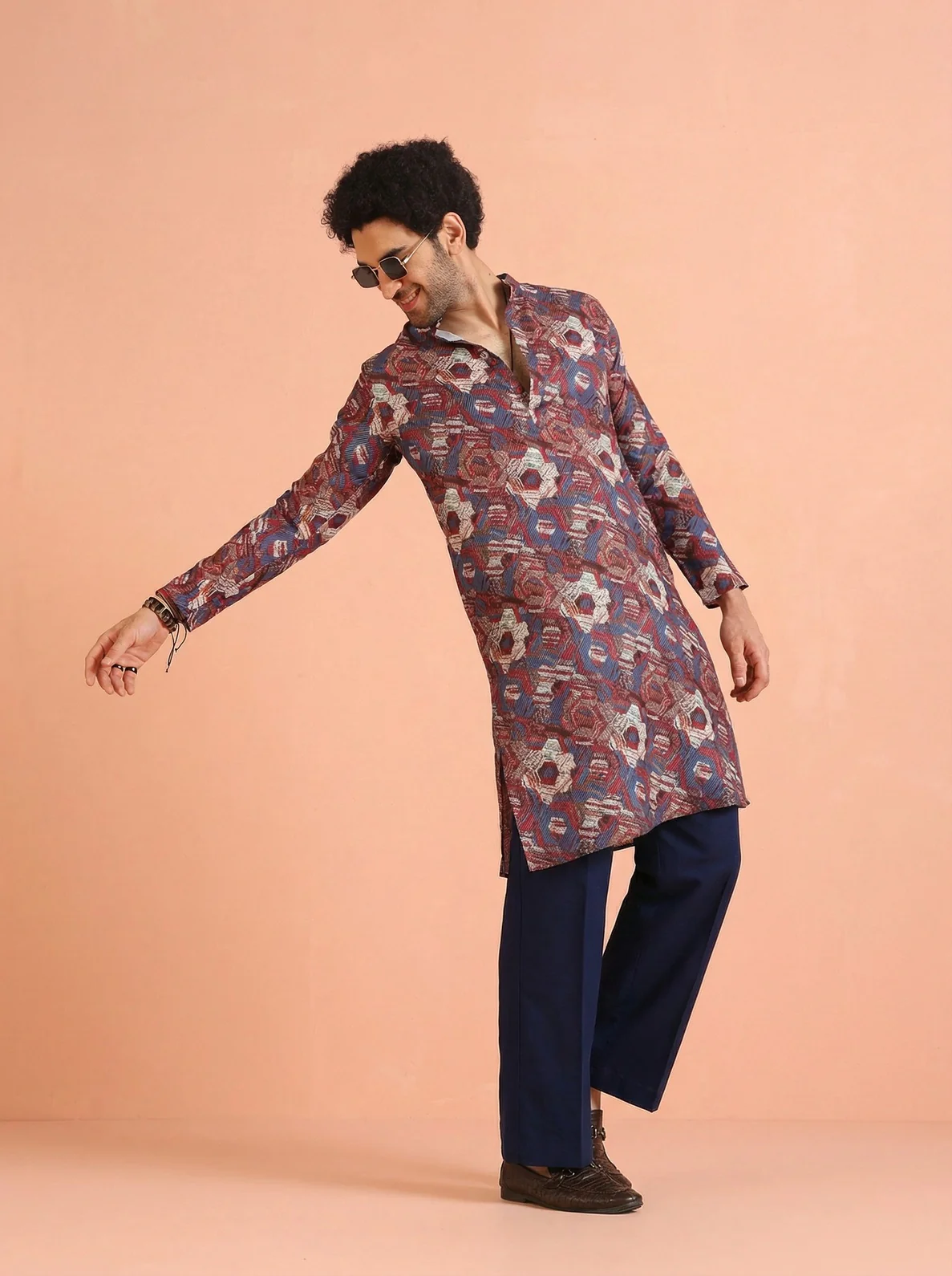 Maroon Cotton Blend Printed Kurta Wide Leg Trouser Set - Image 7