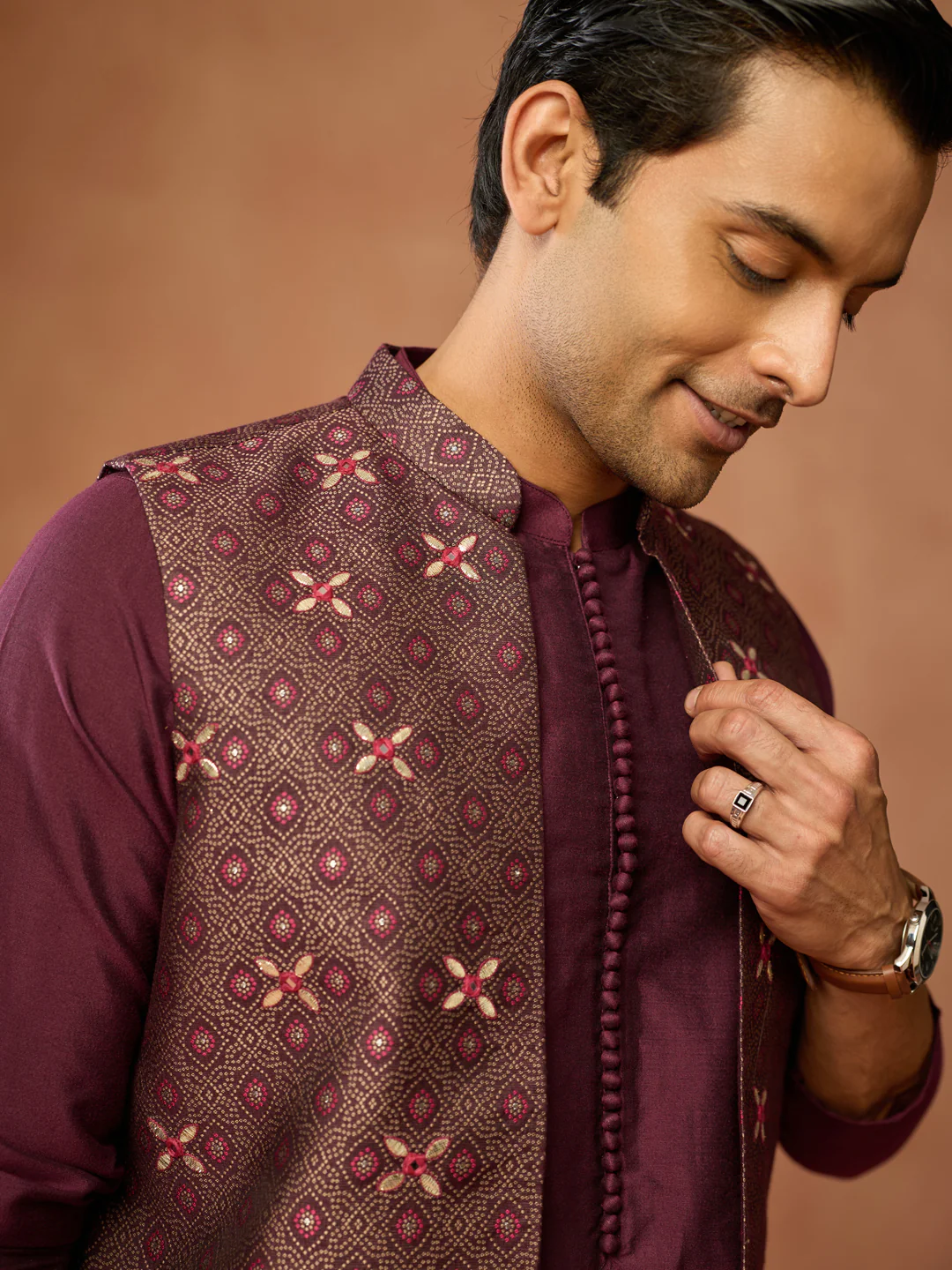 Maroon Silk Blend Embroidered Bandhgala Jodhpuri Set - Image 5