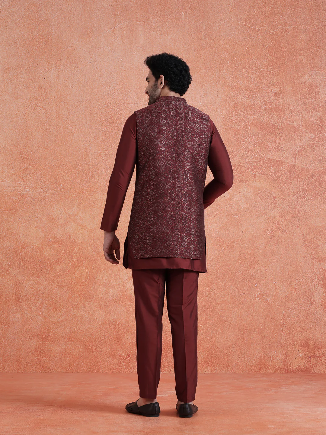 Maroon Silk Blend Jacquard Mid Kurta Front Open Long Jacket Trouser Set - Image 4