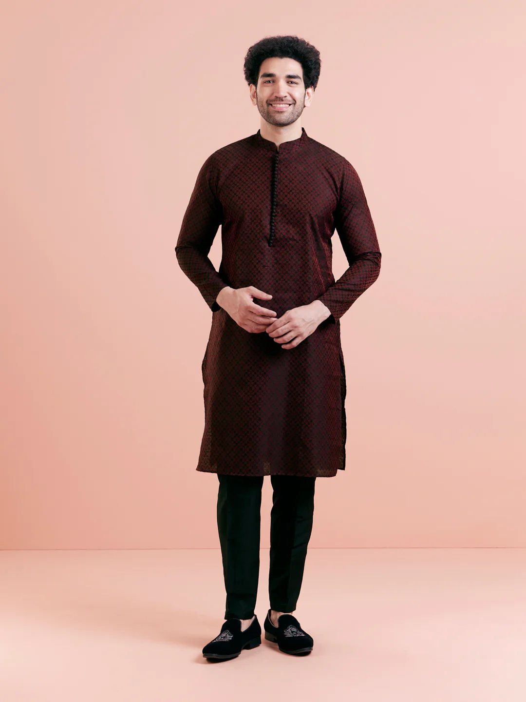 Maroon Silk Blend Textured Kurta - Image 6