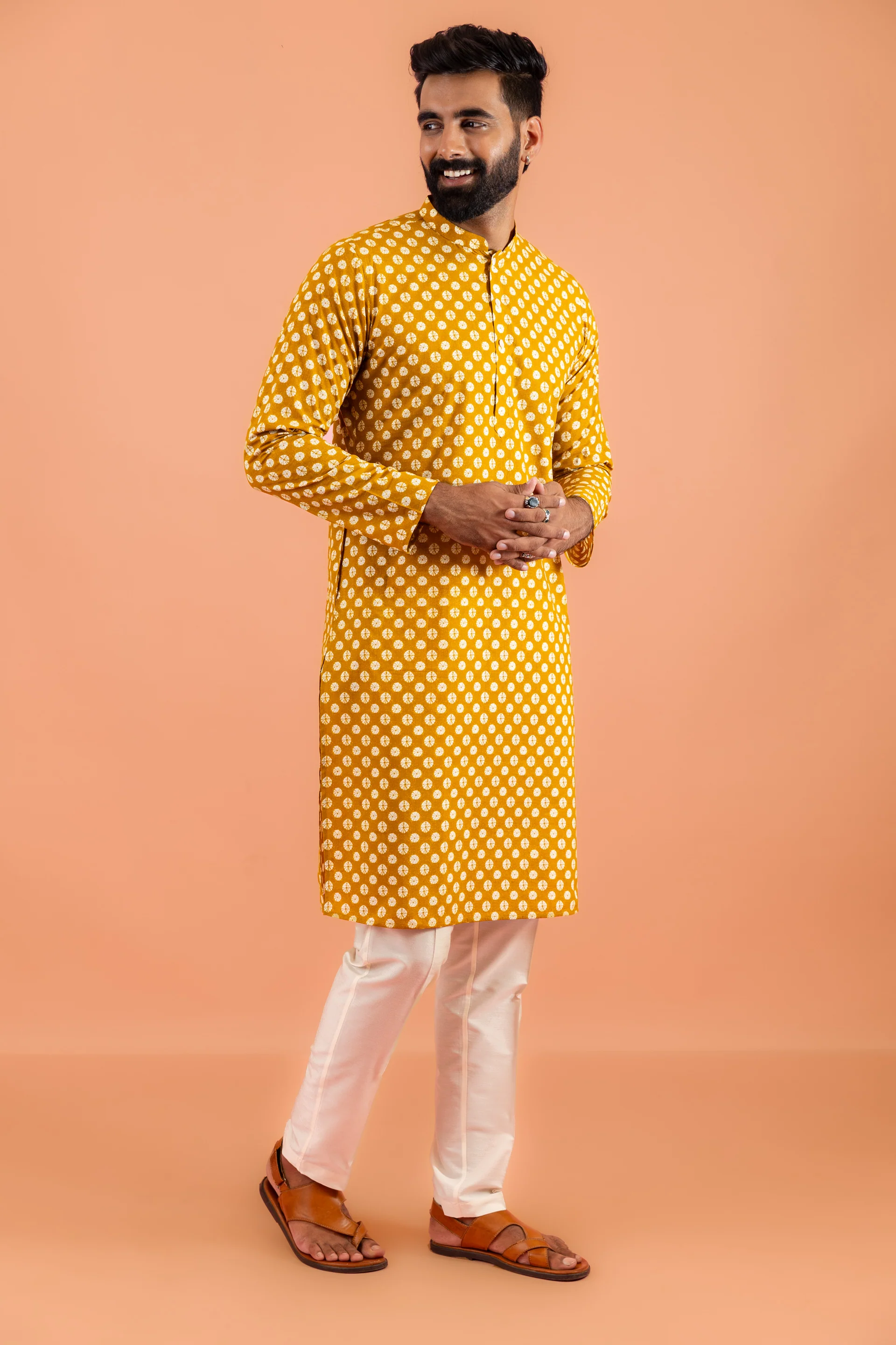 Men Mustard Printed Ethnic Motifs Kurta Trouser Set - Image 2