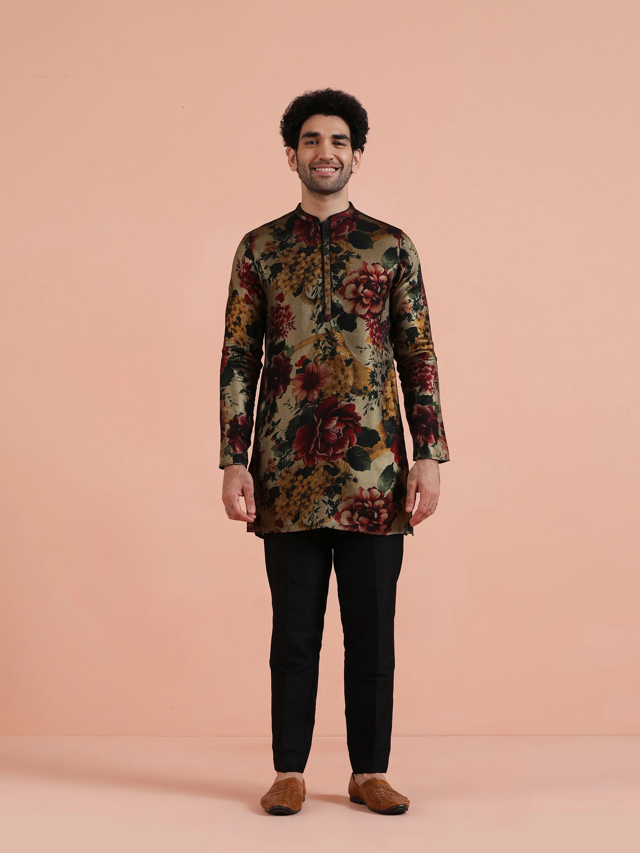 Multicolor Floral Printed Mid Kurta - Image 7