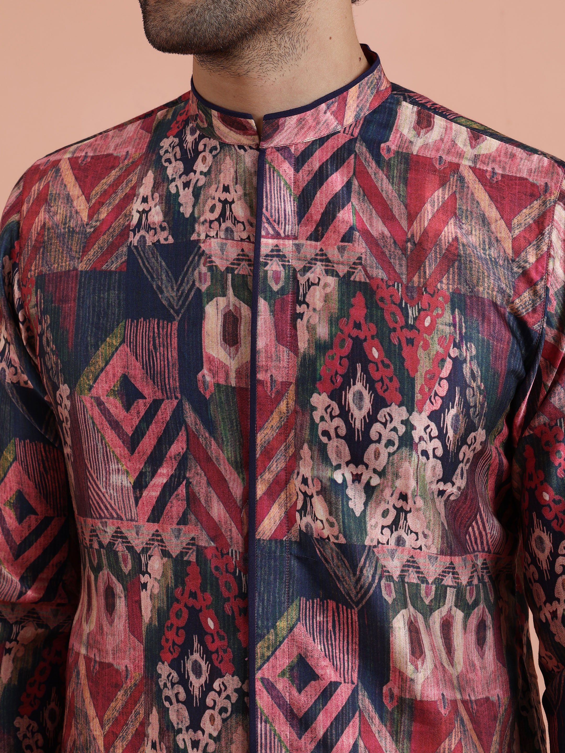 Multicolor Geometric Printed Mid Kurta - Image 5