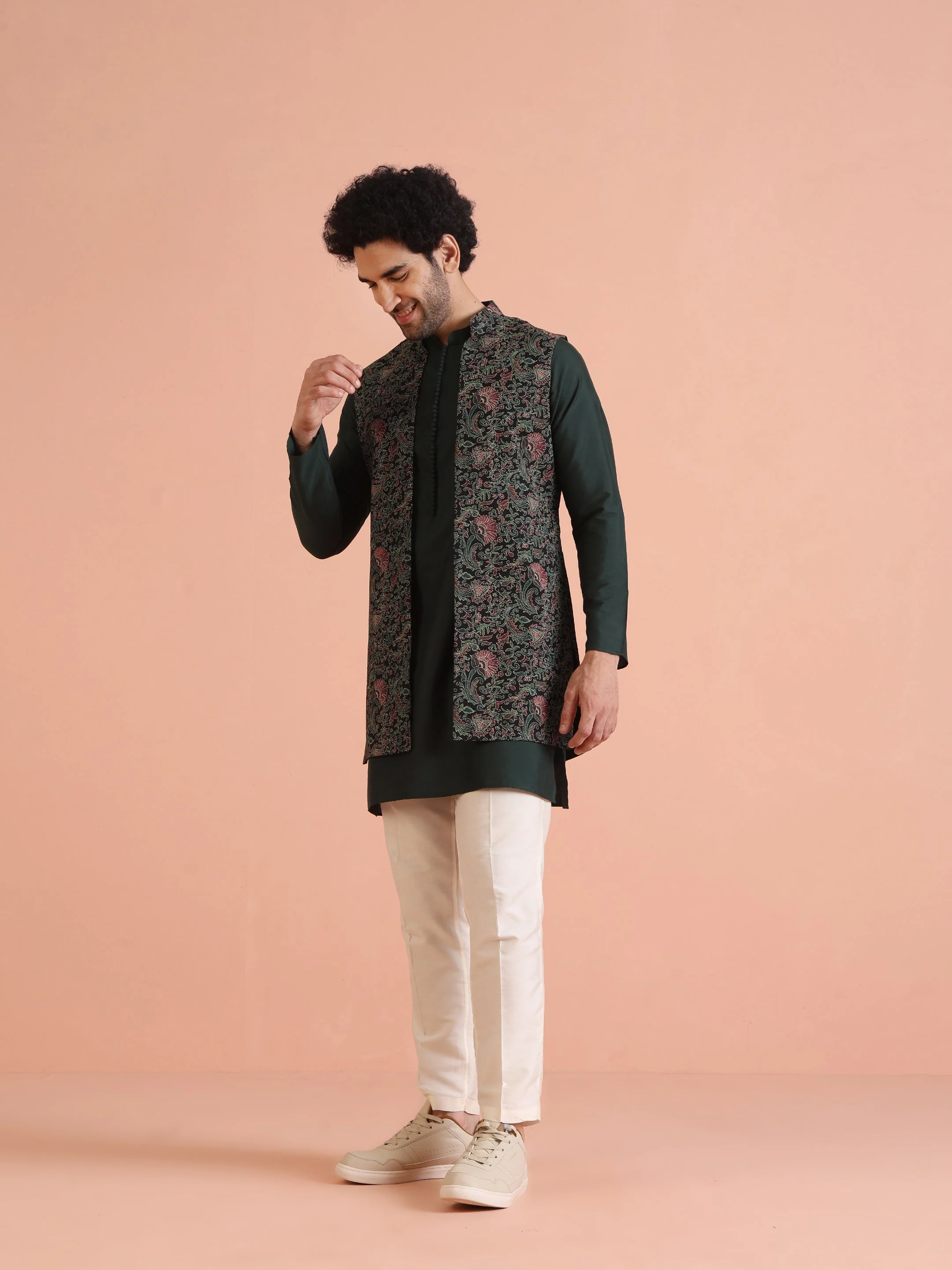 Multicolor Printed Nehru Jacket Green Kurta Set - Image 3