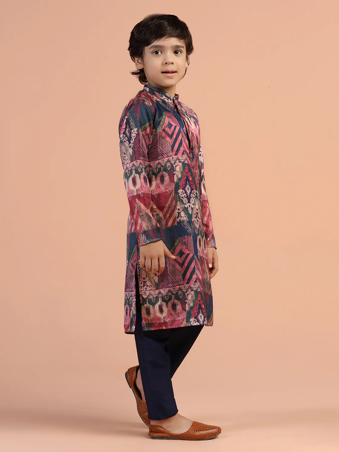 Multicolour Ikat Printed Kids Kurta Set - Image 2
