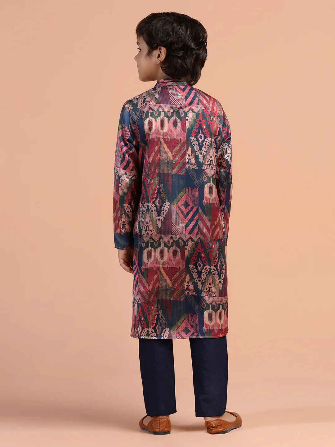 Multicolour Ikat Printed Kids Kurta Set - Image 4