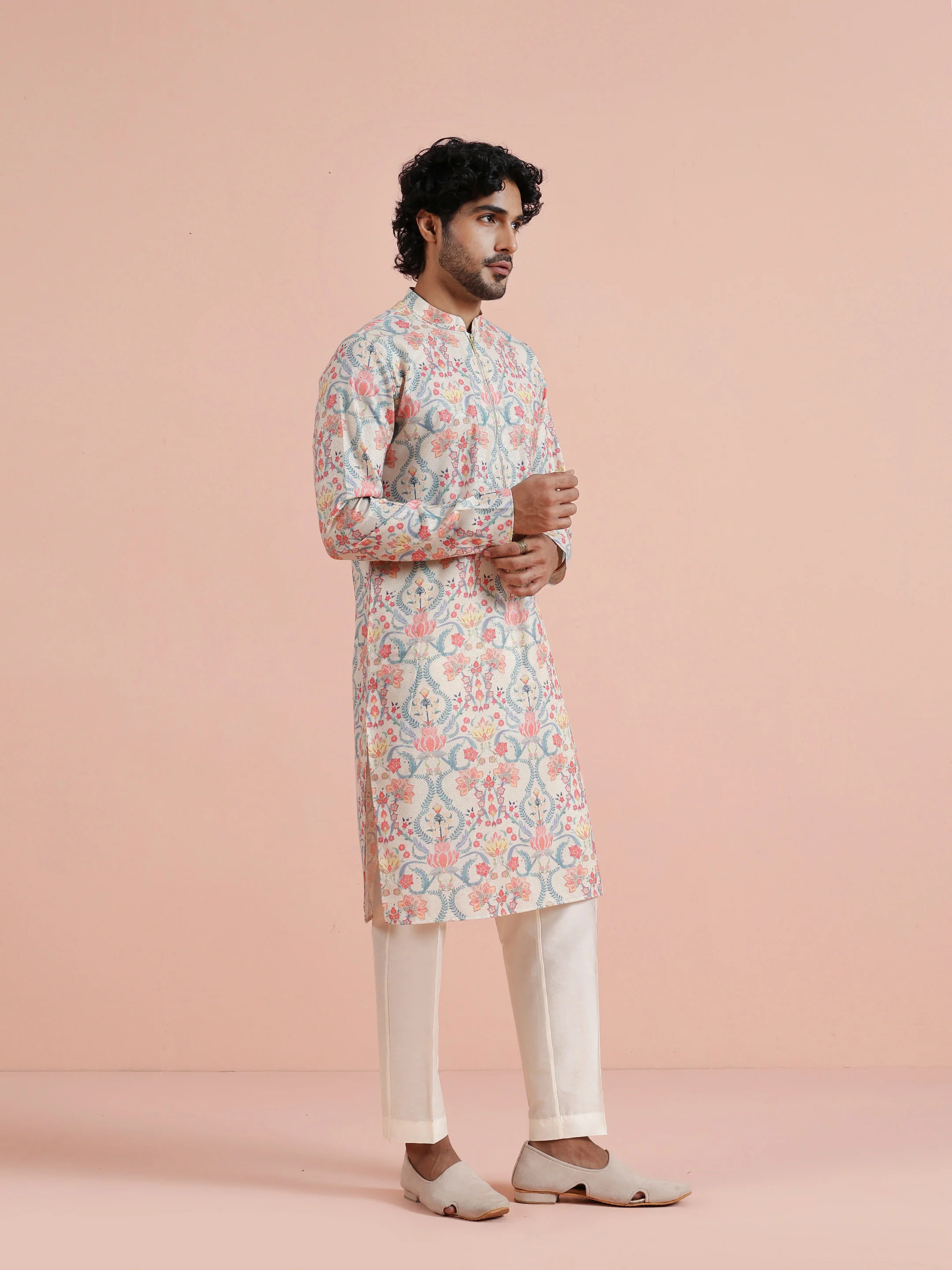 Multicolour Polyviscose Floral Printed Kurta With Zip Trouser Set - Image 2
