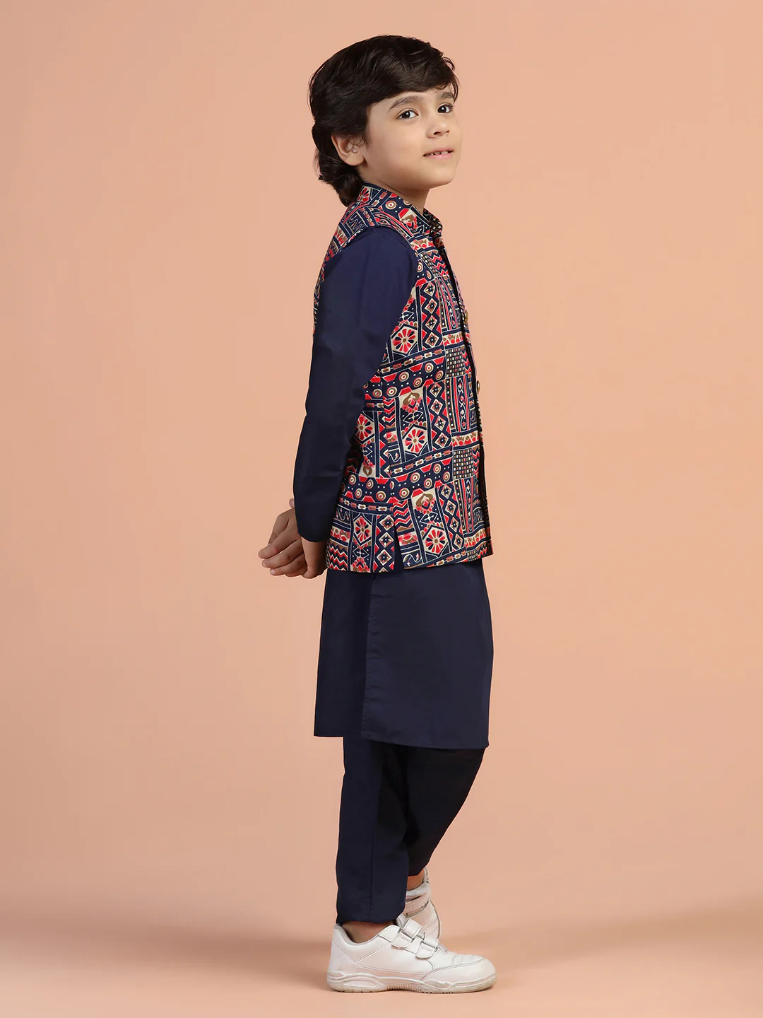 Multicolour Printed Kids Kurta Jacket Set - Image 3