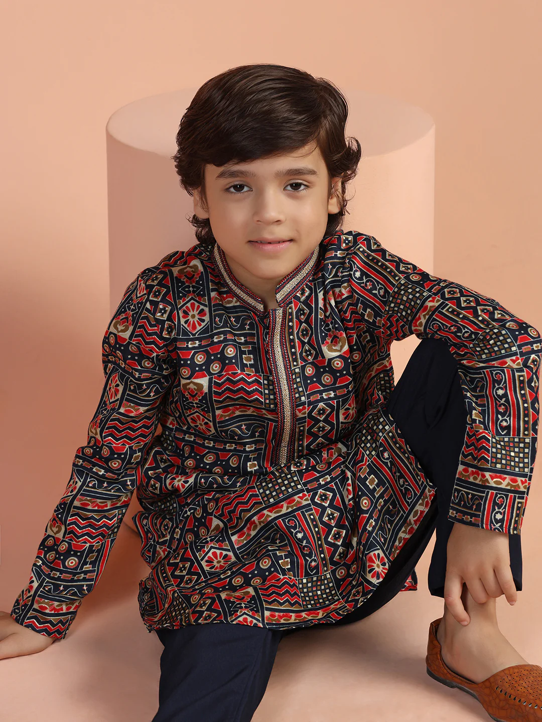Multicolour Printed Kids Kurta Set - Image 8