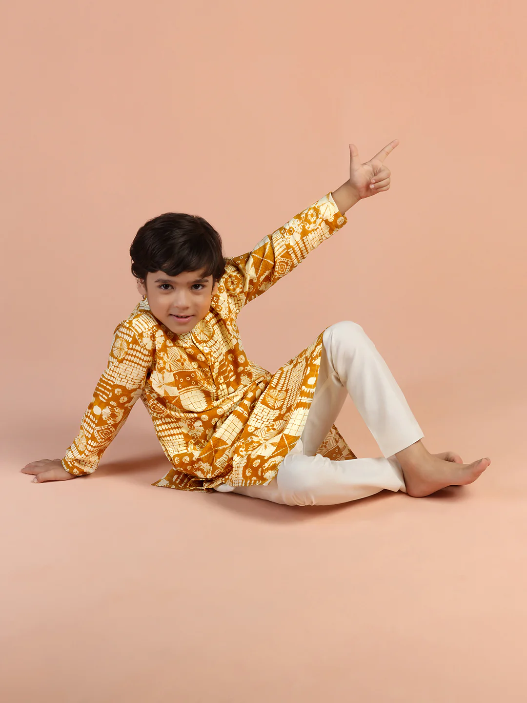 Mustard Geometric Print Kids Kurta Set - Image 7