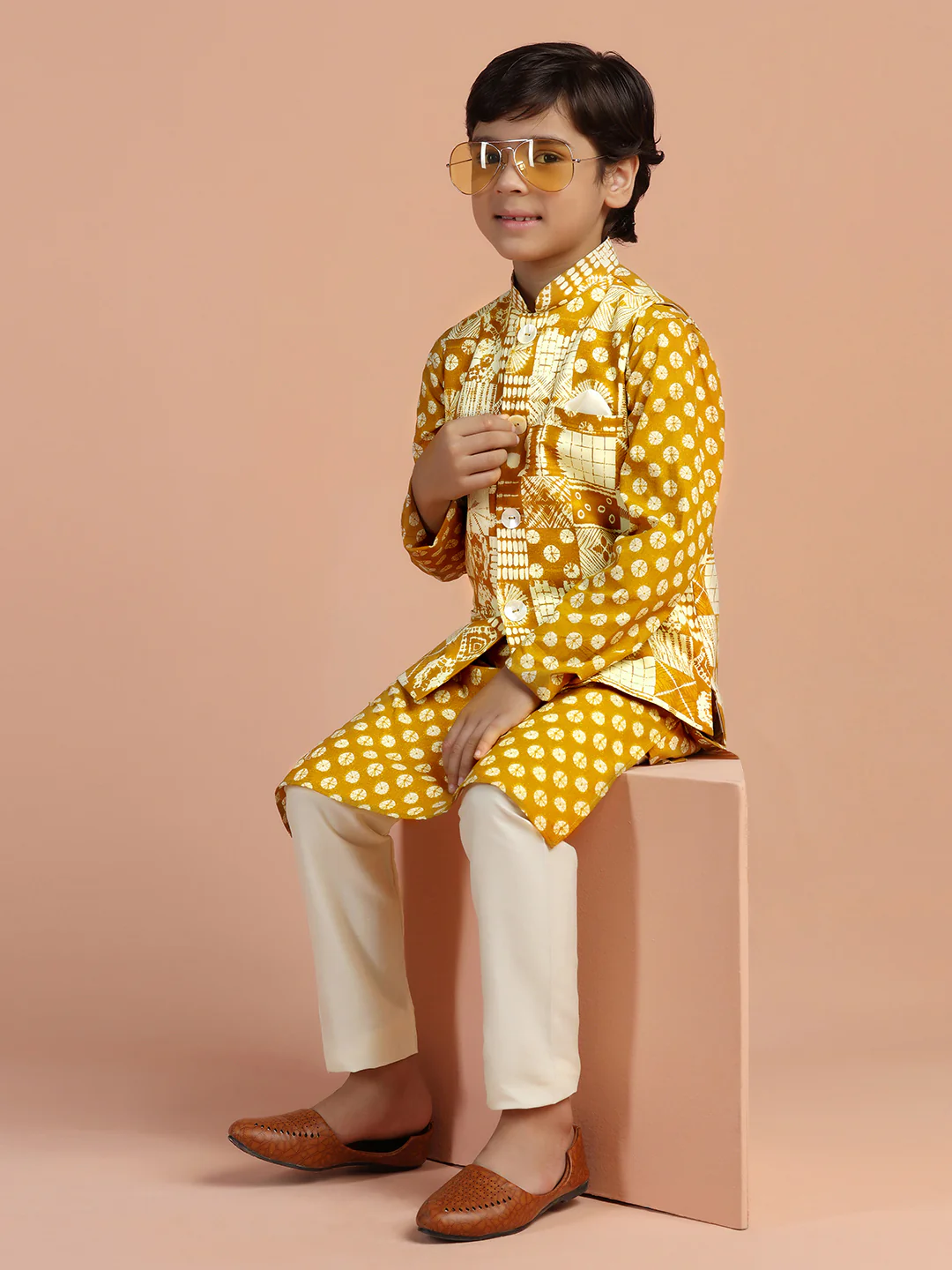 Mustard Geometric Printed Jacket - Image 7