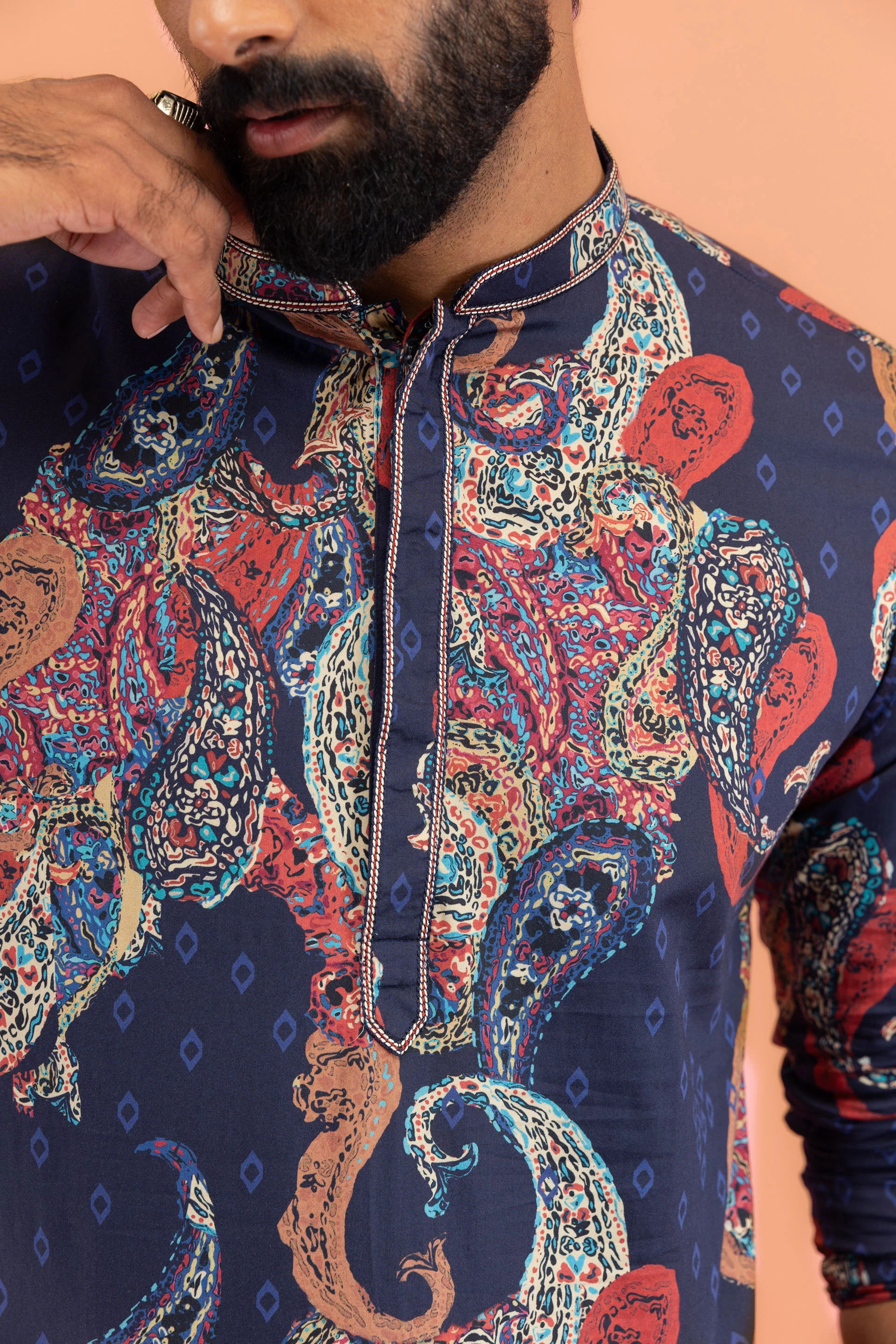 Navy Blue Cotton Blend Printed Long Kurta - Image 5
