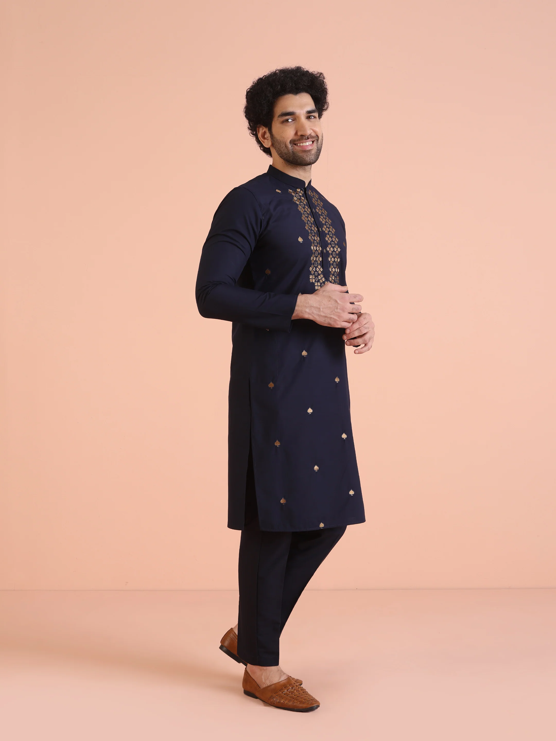 Navy Blue Cotton Silk Embroidered Kurta - Image 2