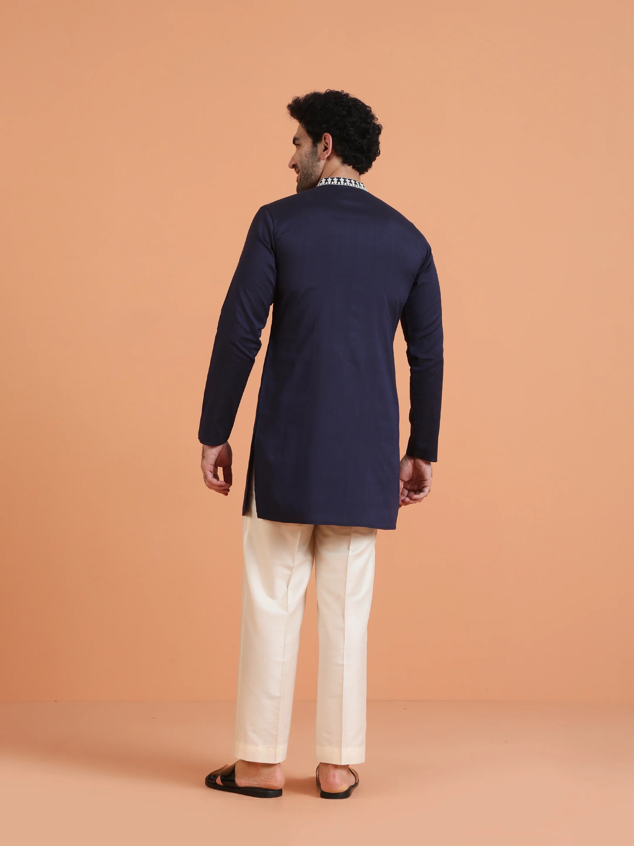 Navy Blue Cotton Silk Embroidered Mid Kurta - Image 4