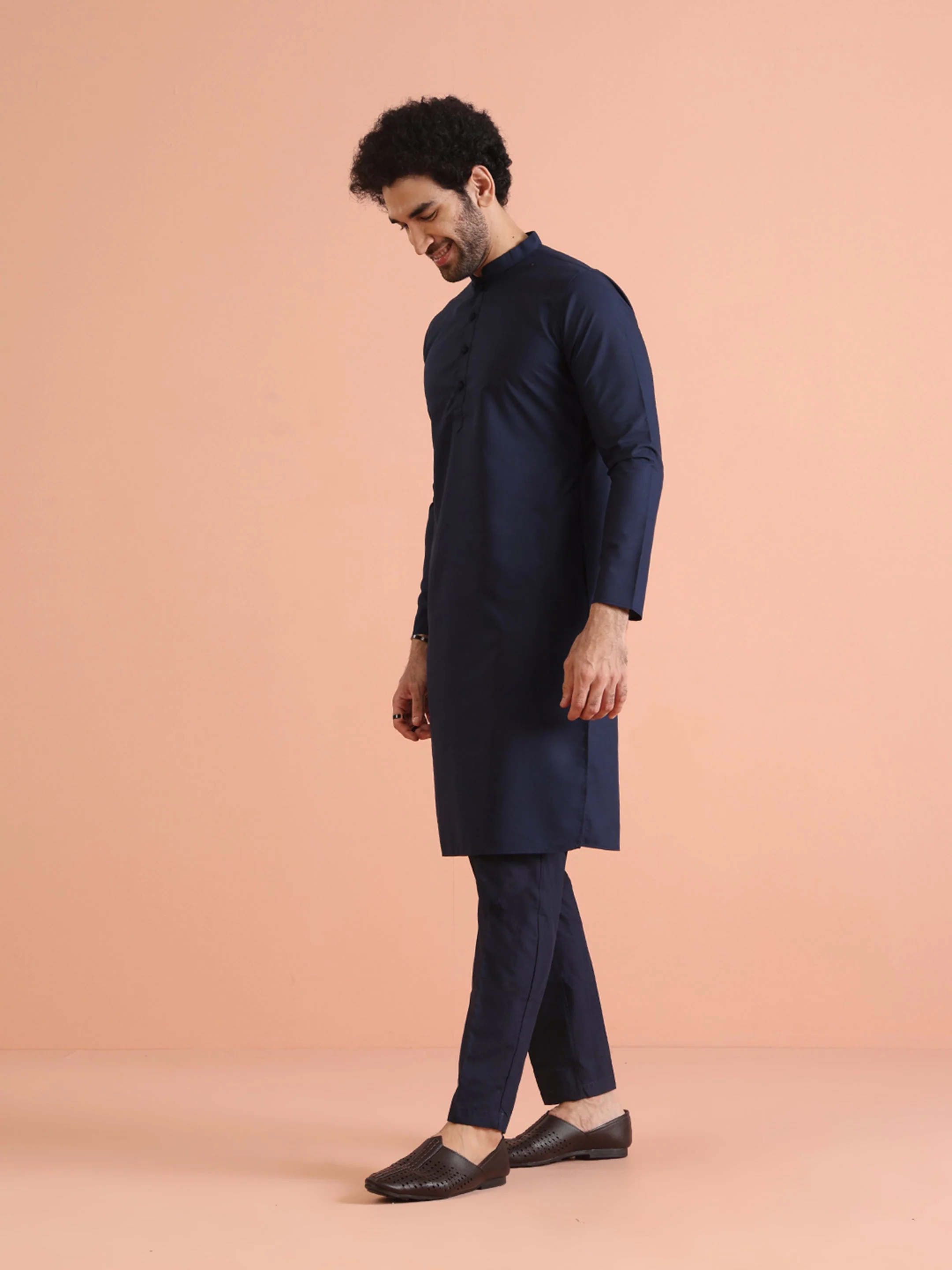 Navy Blue Cotton Silk Solid Kurta Trouser Set - Image 3