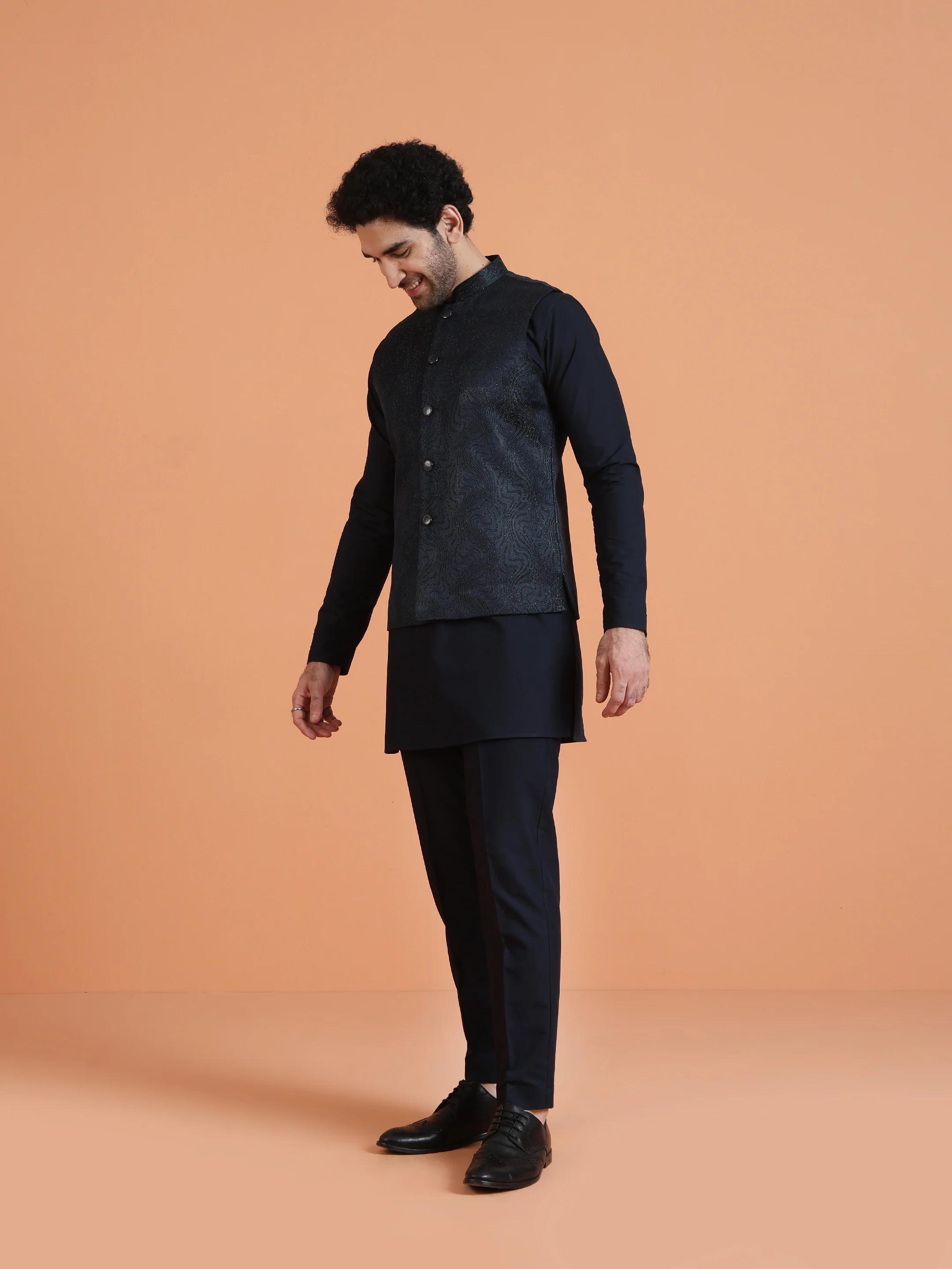 Navy Blue Cotton Silk Textured Jacket Kurta Trouser Set - Image 2