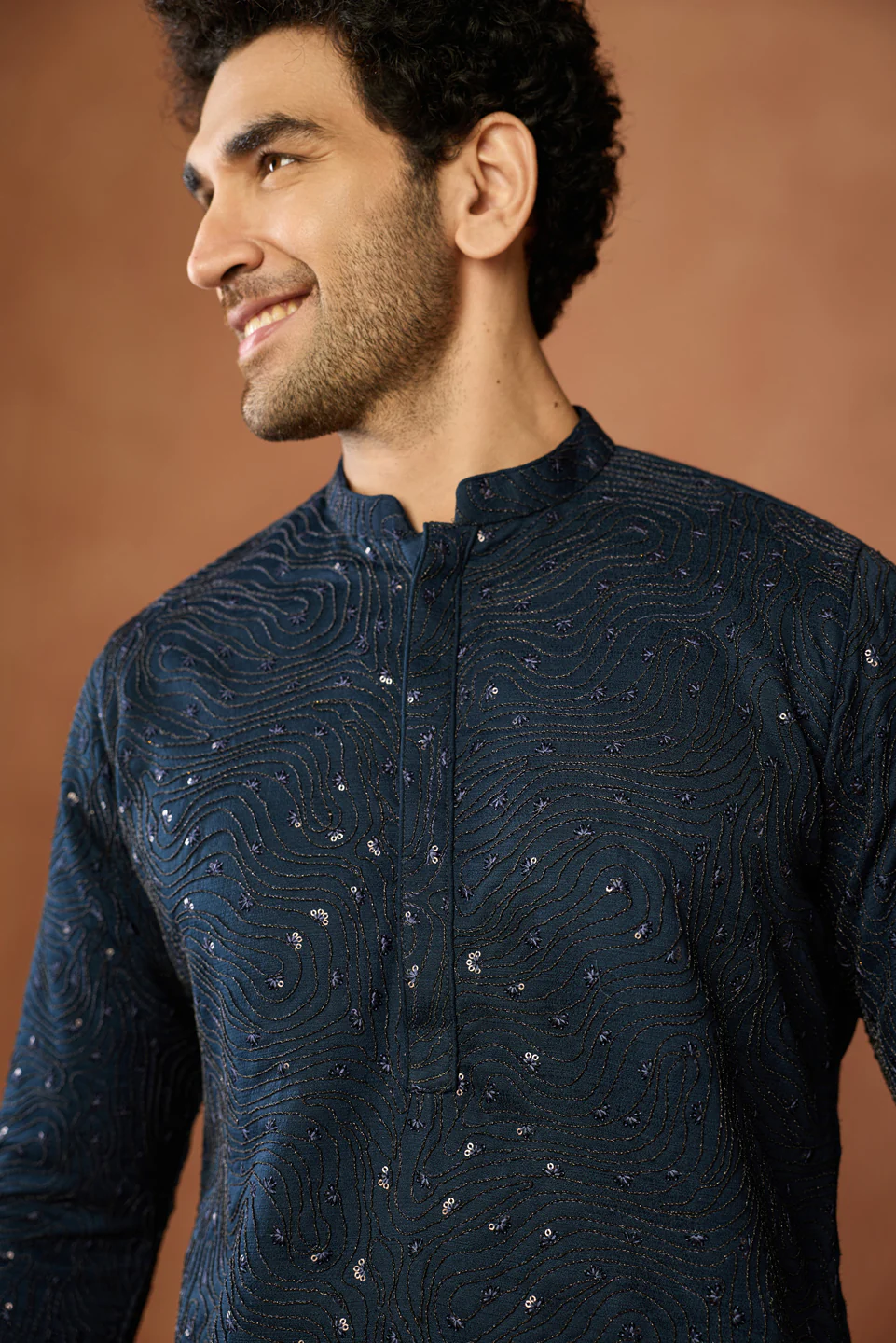 Navy Blue Sequinned Mid Kurta Trouser Set - Image 5