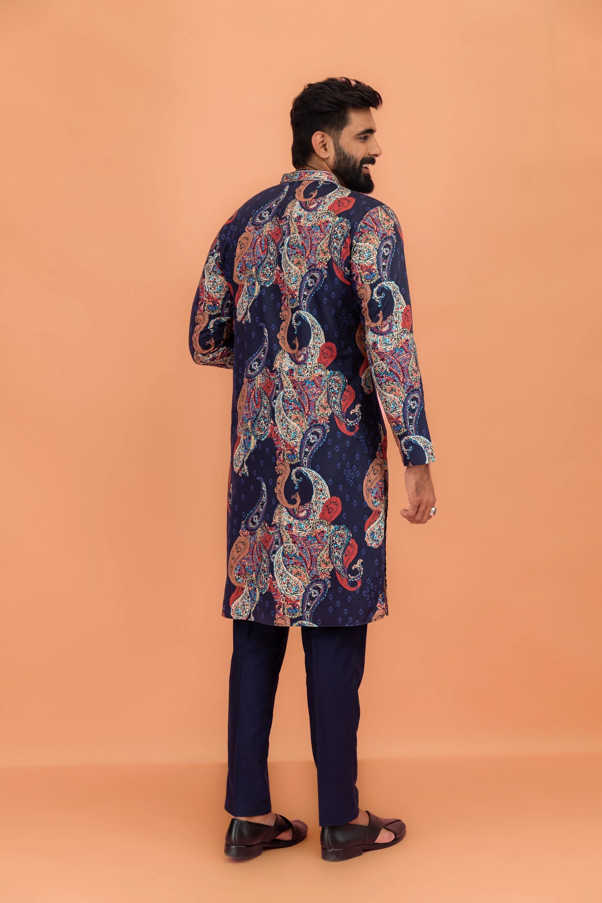 Navy Blue Silk Blend Kurta with Multicolor Paisley Prints - Image 8
