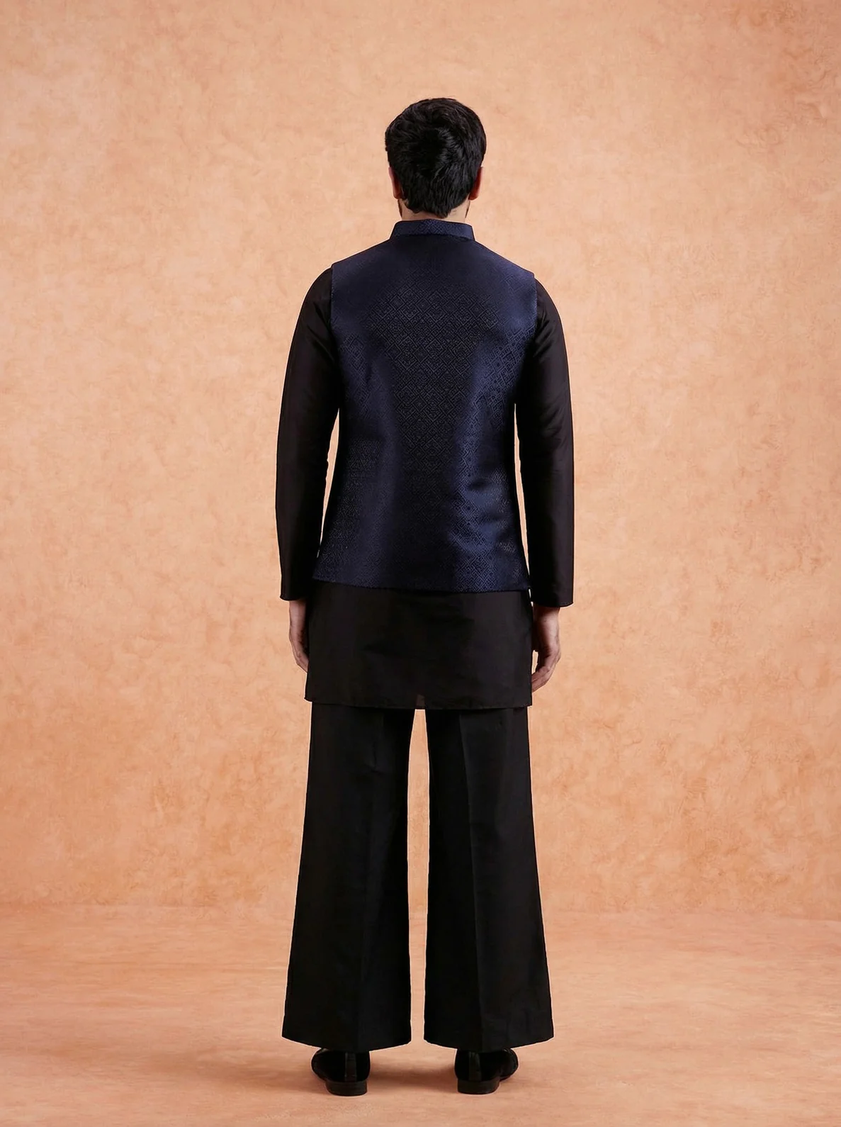 Navy Blue Silk Blend Textured Mid Kurta Jacket Wide Leg Trouser Set - Image 3