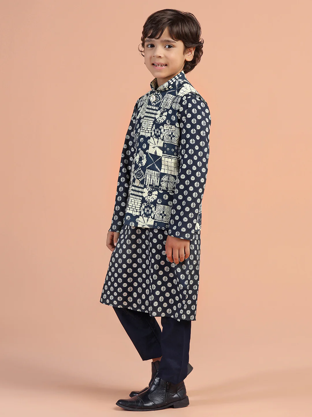 Navy Geometric Printed Jacket - Image 2