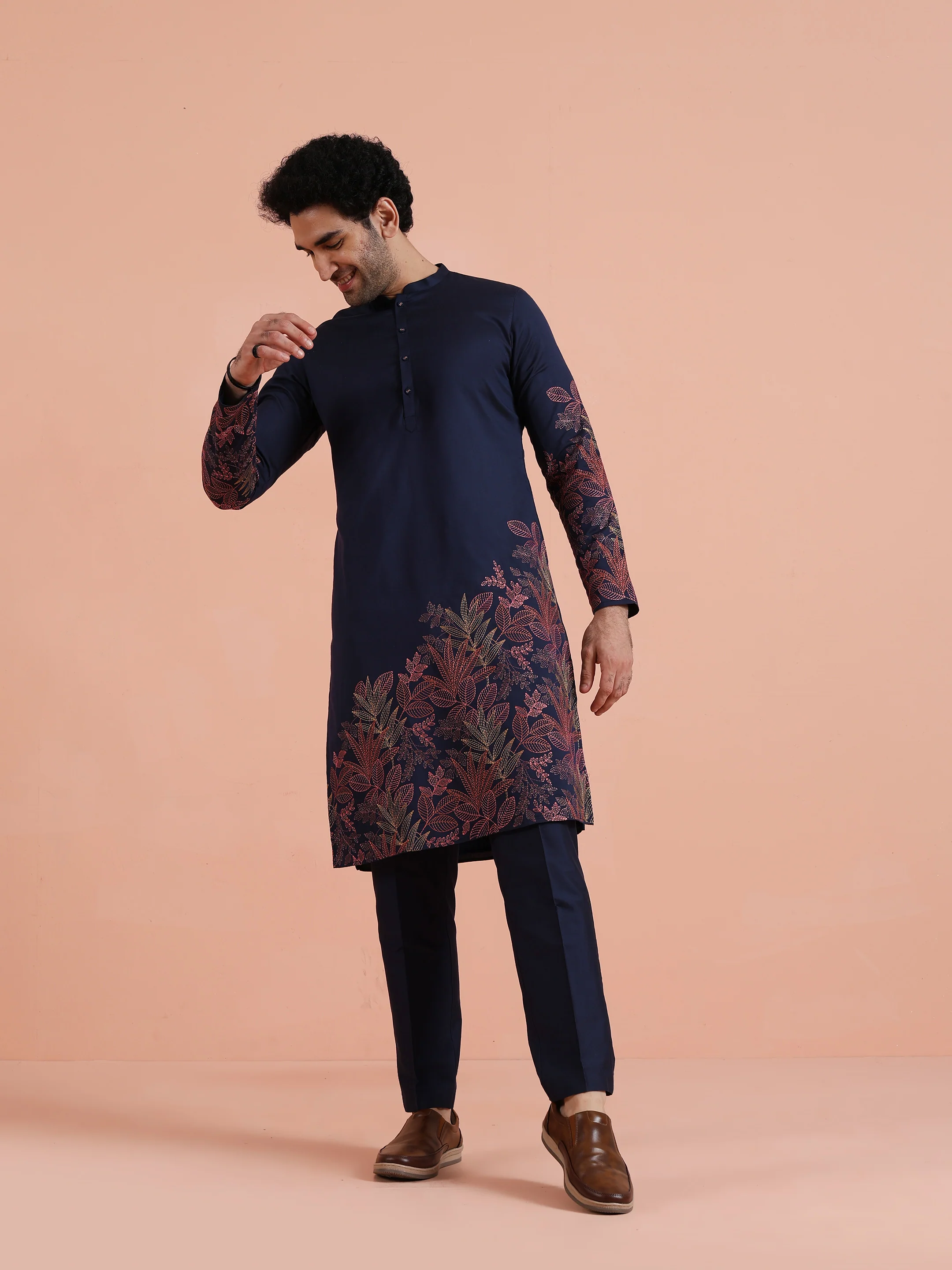Navy Kurta with Red Embroidery - Image 7