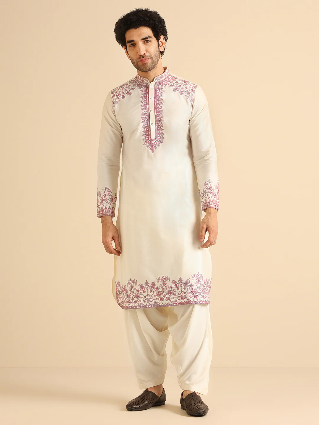 Off White Cotton Blend Embroidered Kurta Patiyala Set - Image 8