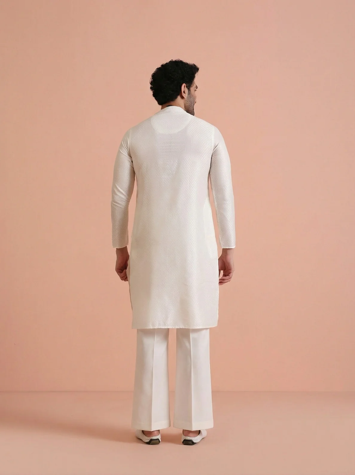Off-White Cotton Blend Solid Kurta Wide Leg Trouser Set - Image 3