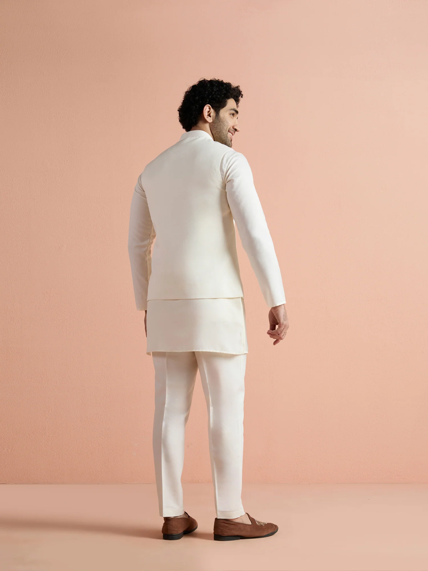 Off White Poly Viscose Solid Mid Kurta Jacket Trouser Set - Image 4