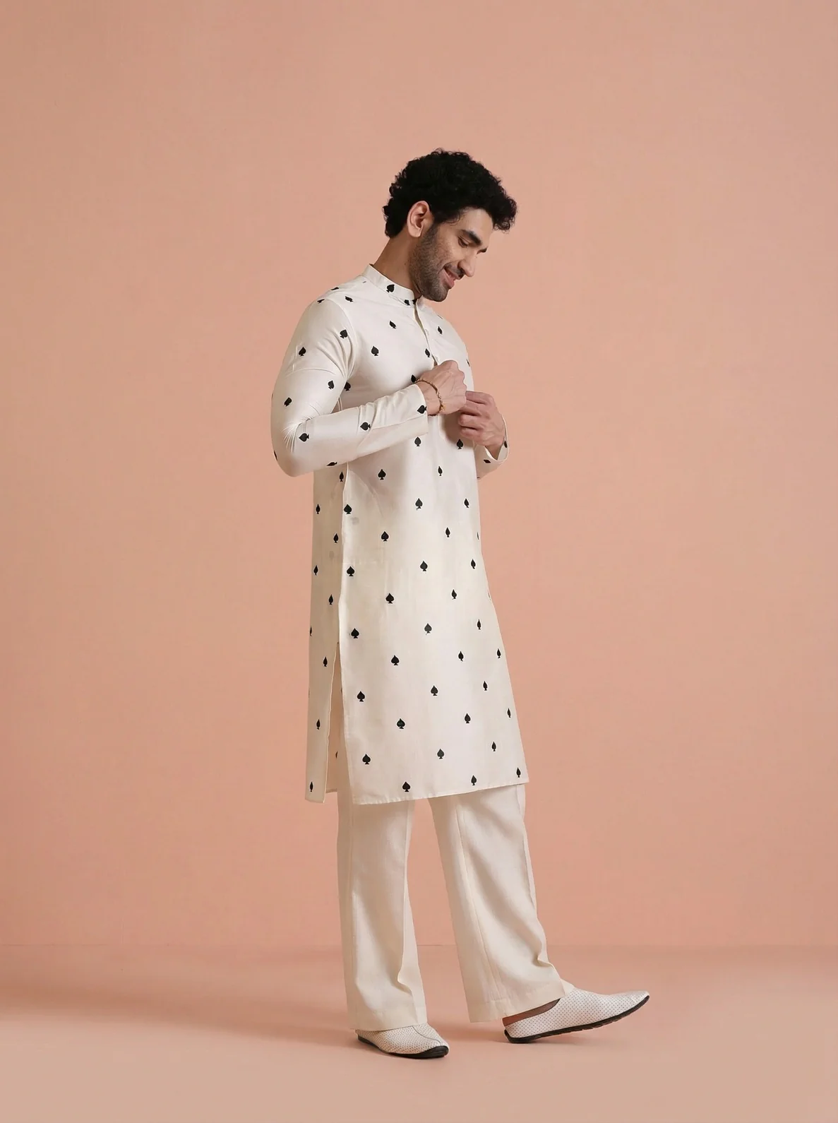 Off-White Silk Blend Embroidered Kurta Wide Leg Trouser Set - Image 6