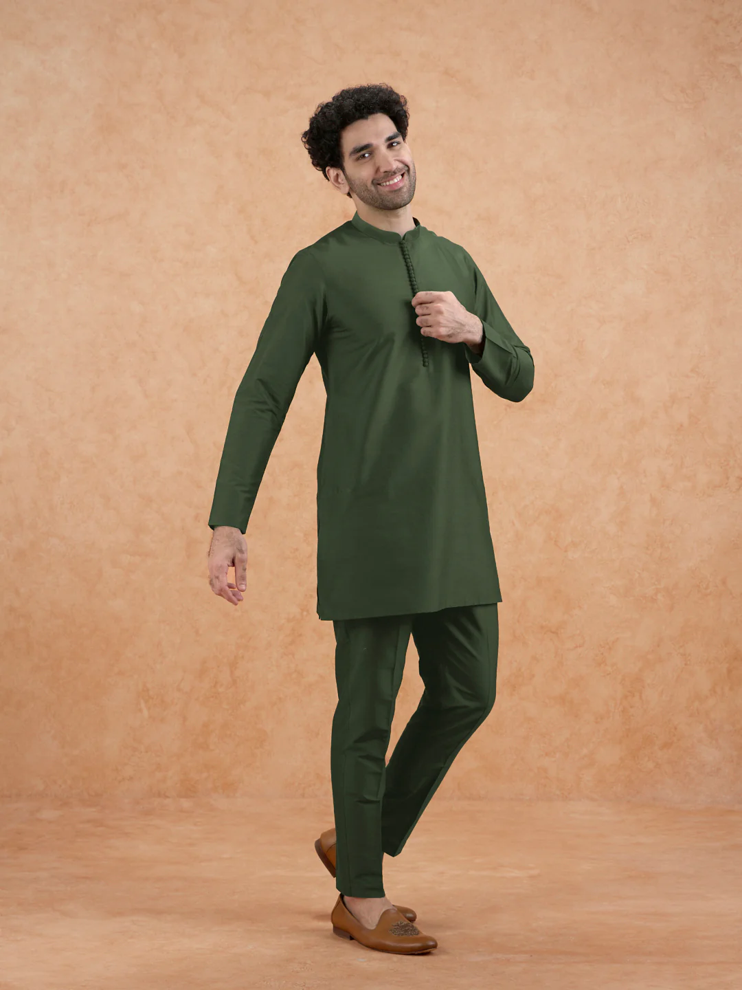 Olive Green Poly Silk Solid Mid Kurta - Image 7