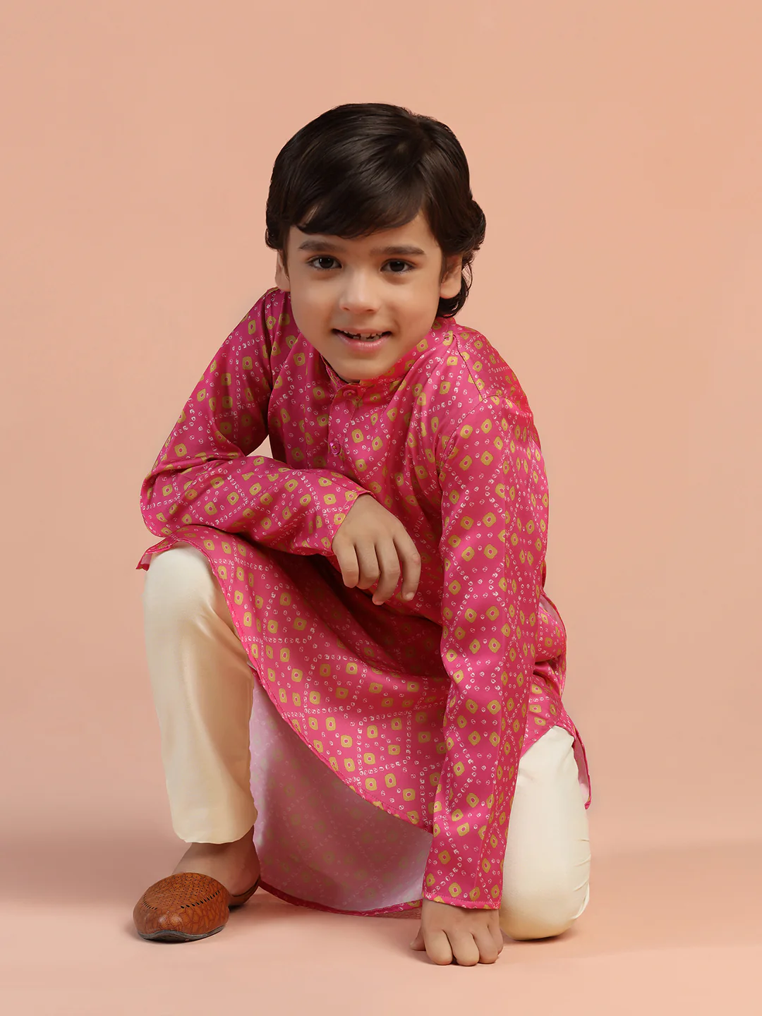 Pink Gold Printed Kids Kurta Set - Image 7