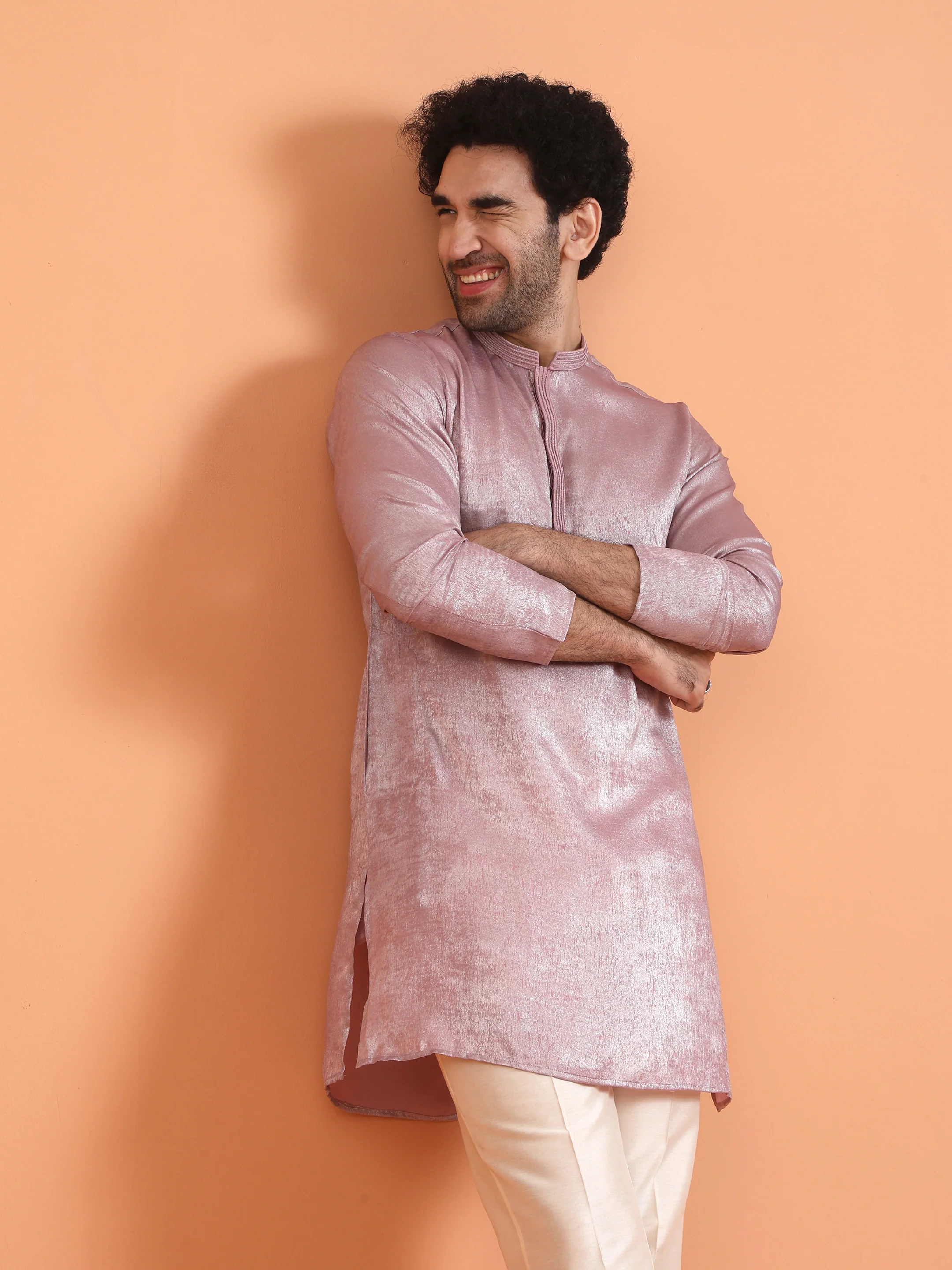 Pink Metallic Textured Cotton Silk Kurta - Image 8