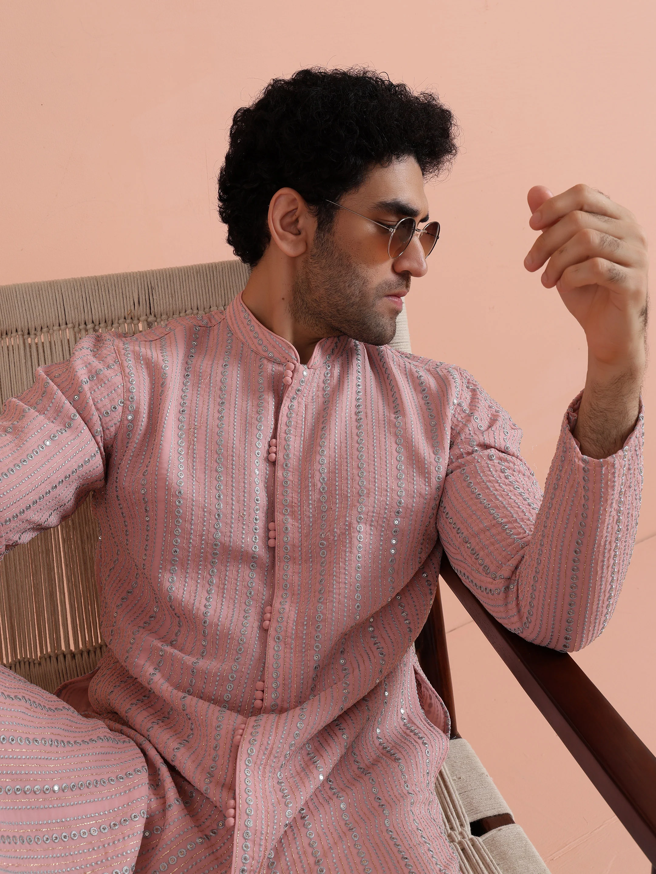 Pink Mirror Work Kurta Trouser Set - Image 9