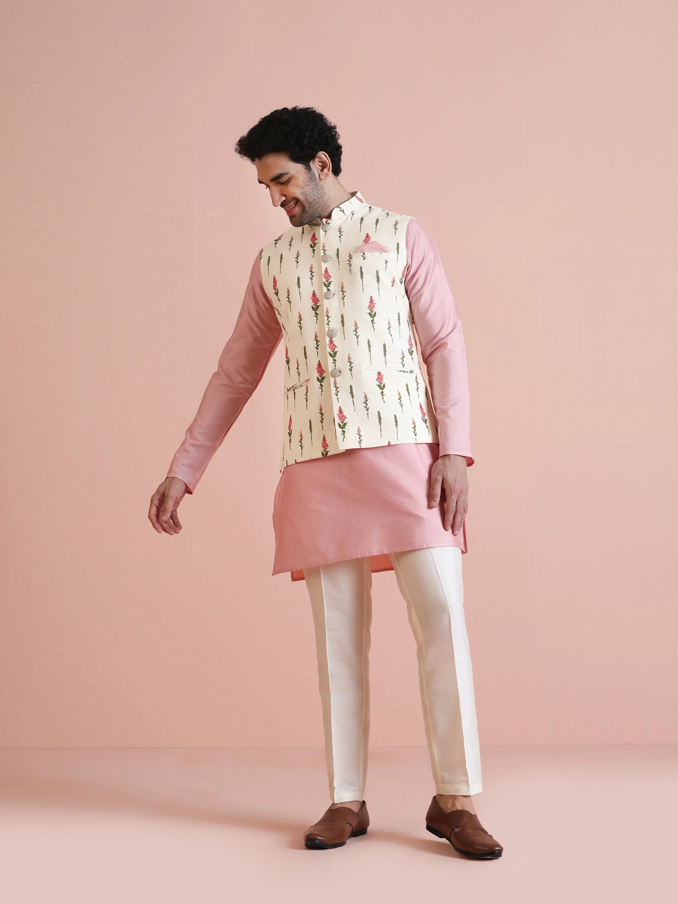 Pink Printed Cotton Blend Kurta Jacket Set - Image 7