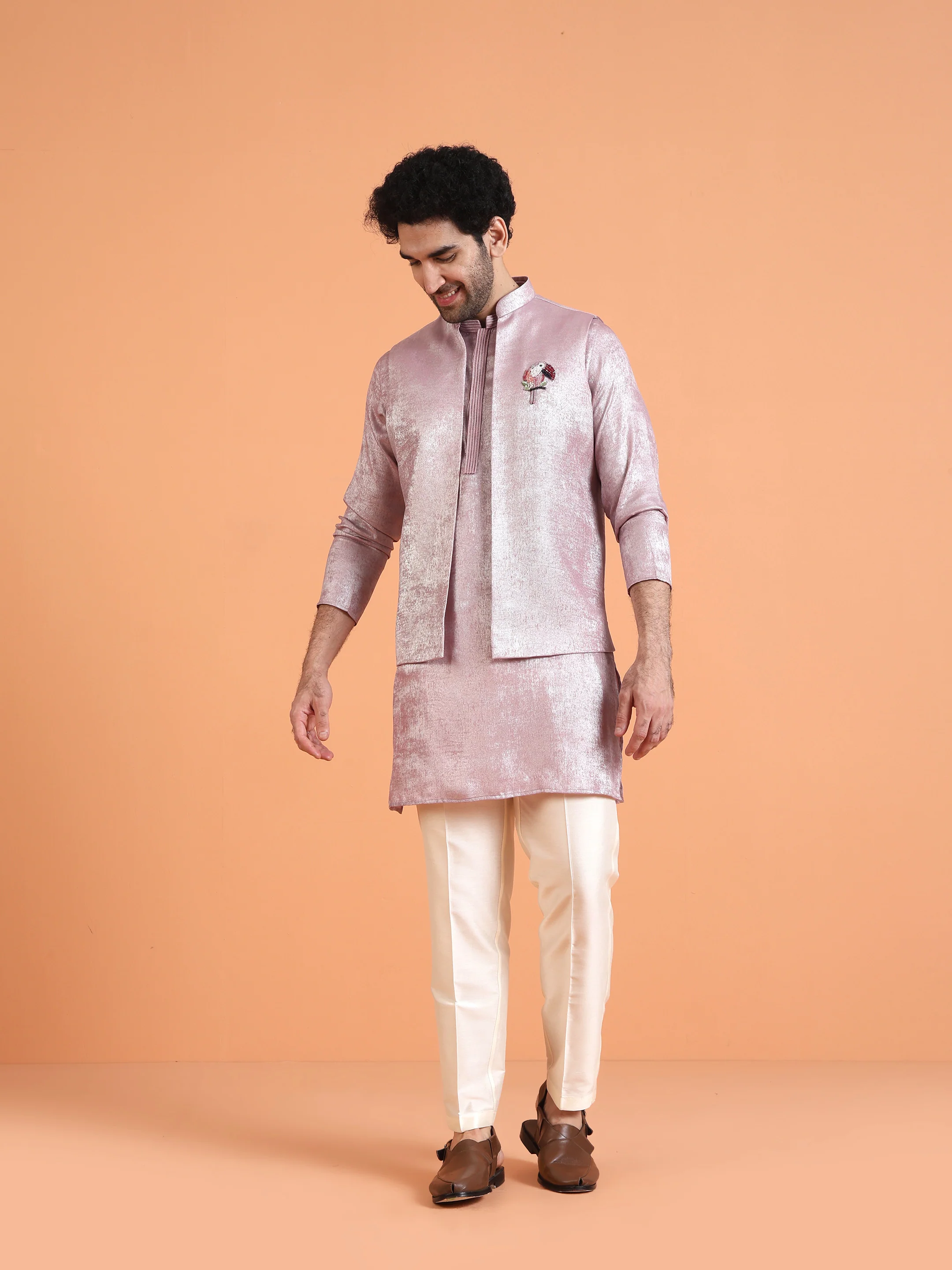 Pink Silk Blend Metallic Jacket Kurta Cream Trouser - Image 7