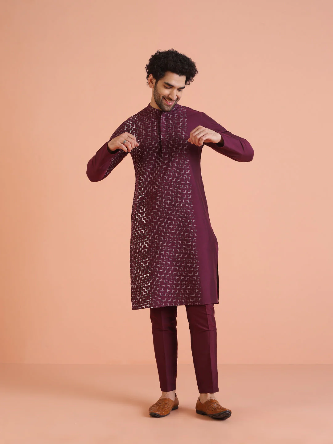 Maroon Cotton Blend Solid Slim Fit Trouser - Image 18