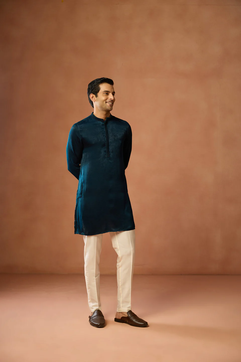 Teal Blue Silk Blend Mid Kurta Trouser Set - Image 3