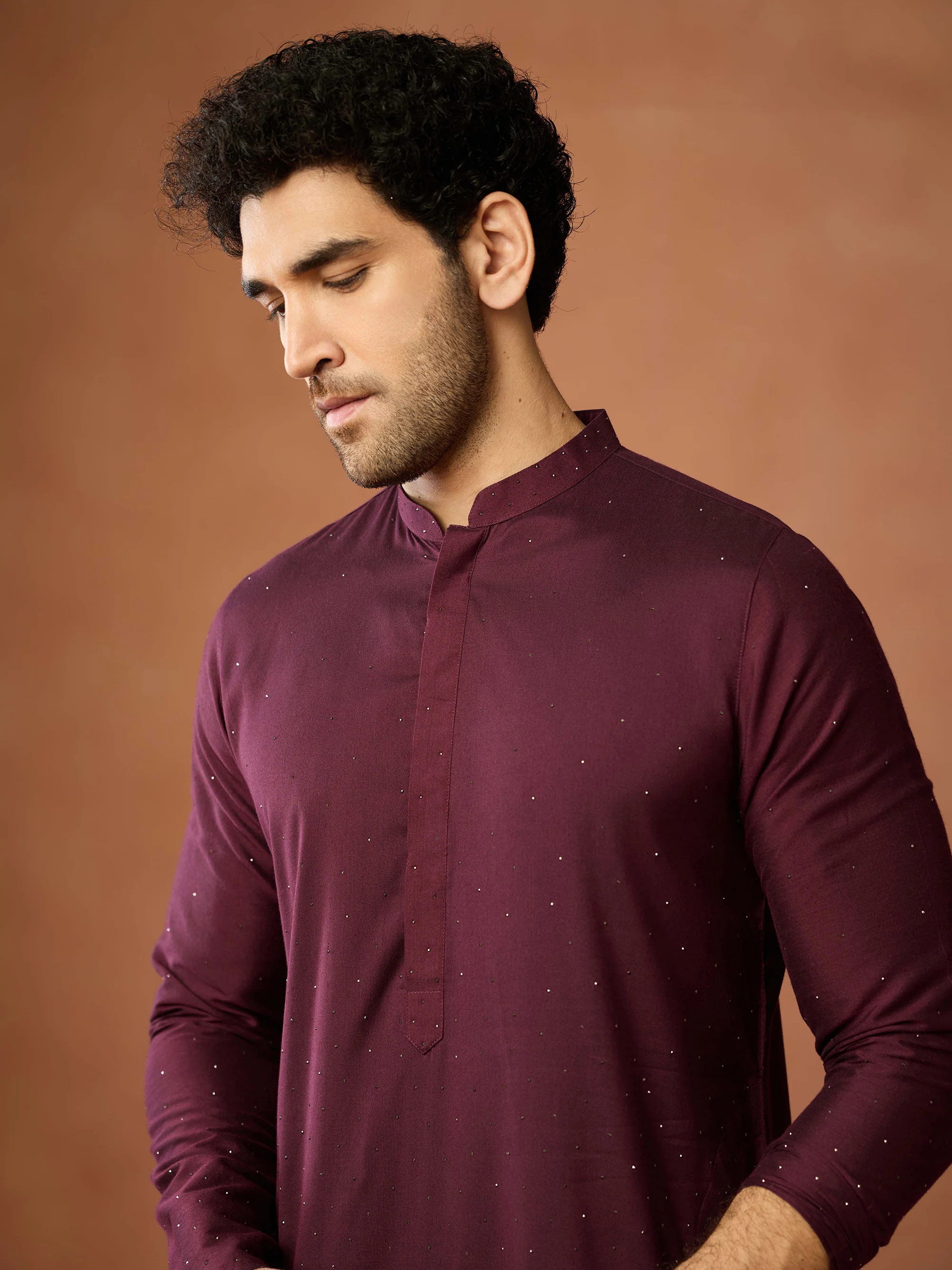 Wine Maroon Sequin Kurta Set - Image 5