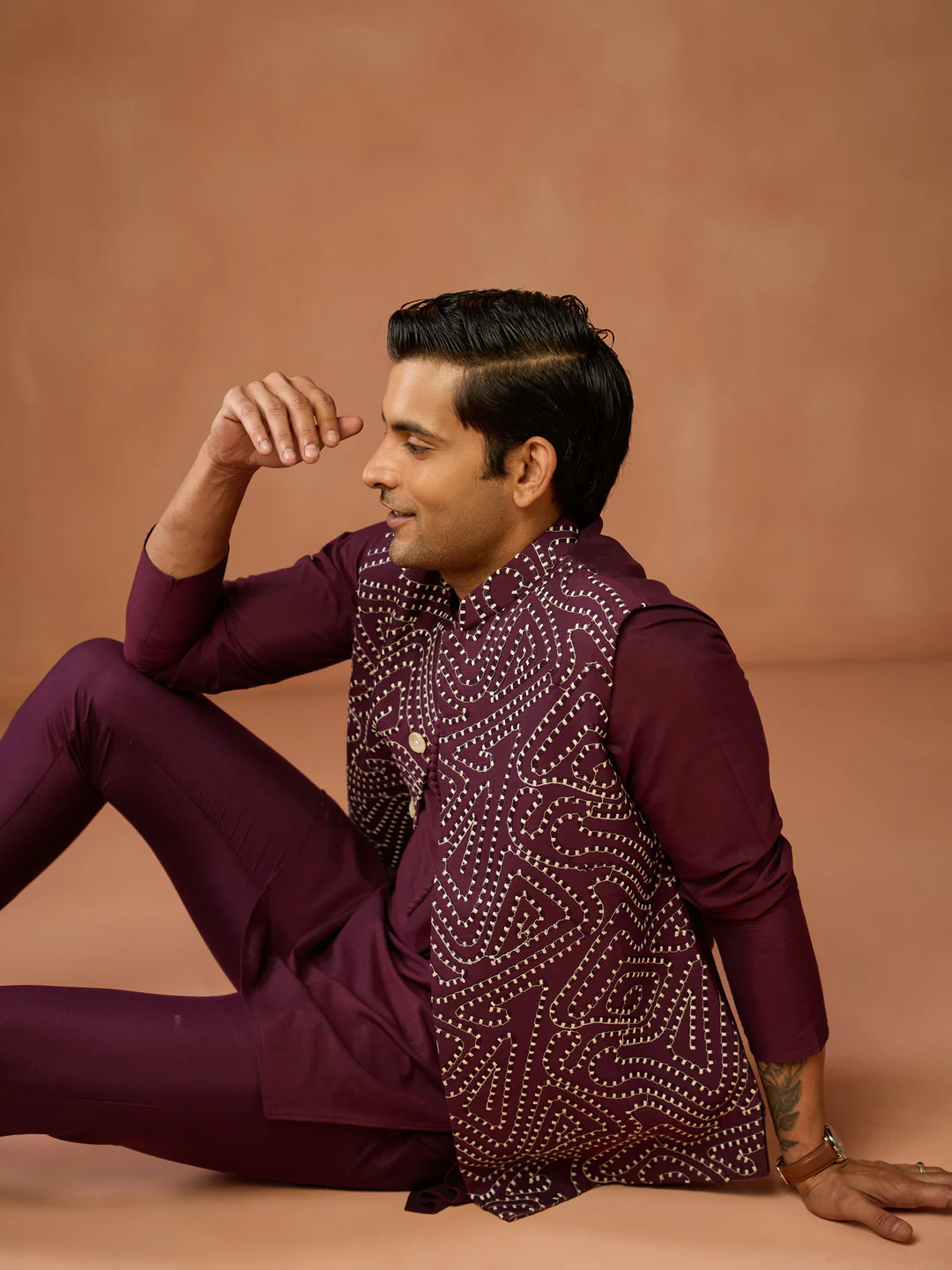 Maroon Silk Blend Embroidered Kurta Jacket Set - Image 7