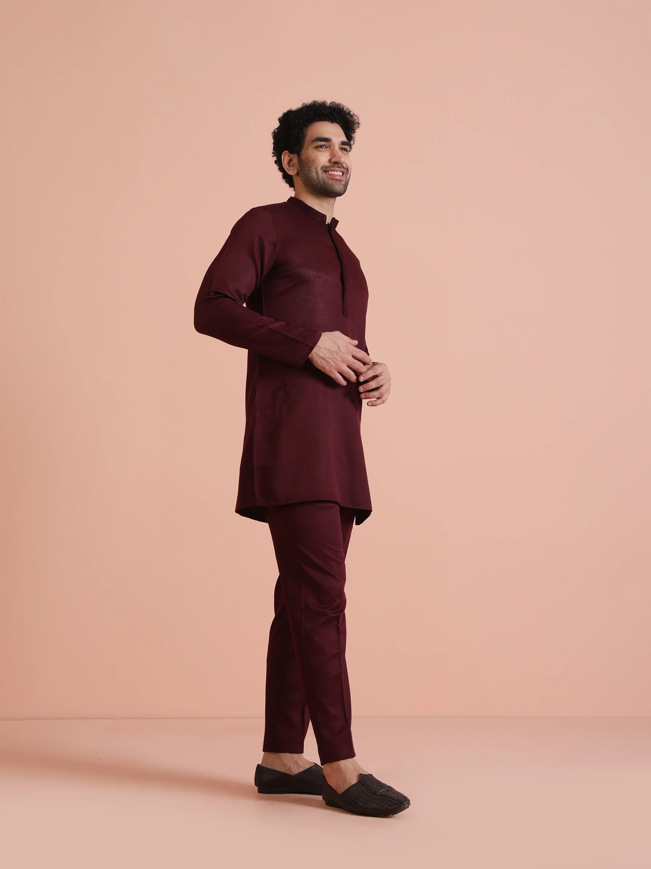 Wine Poly Silk Solid Mid Kurta - Image 3