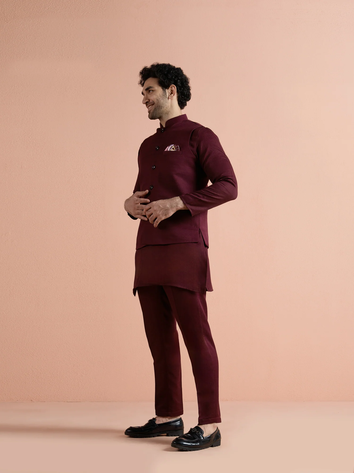 Wine Poly Viscose Solid Mid Kurta Jacket Trouser Set - Image 3