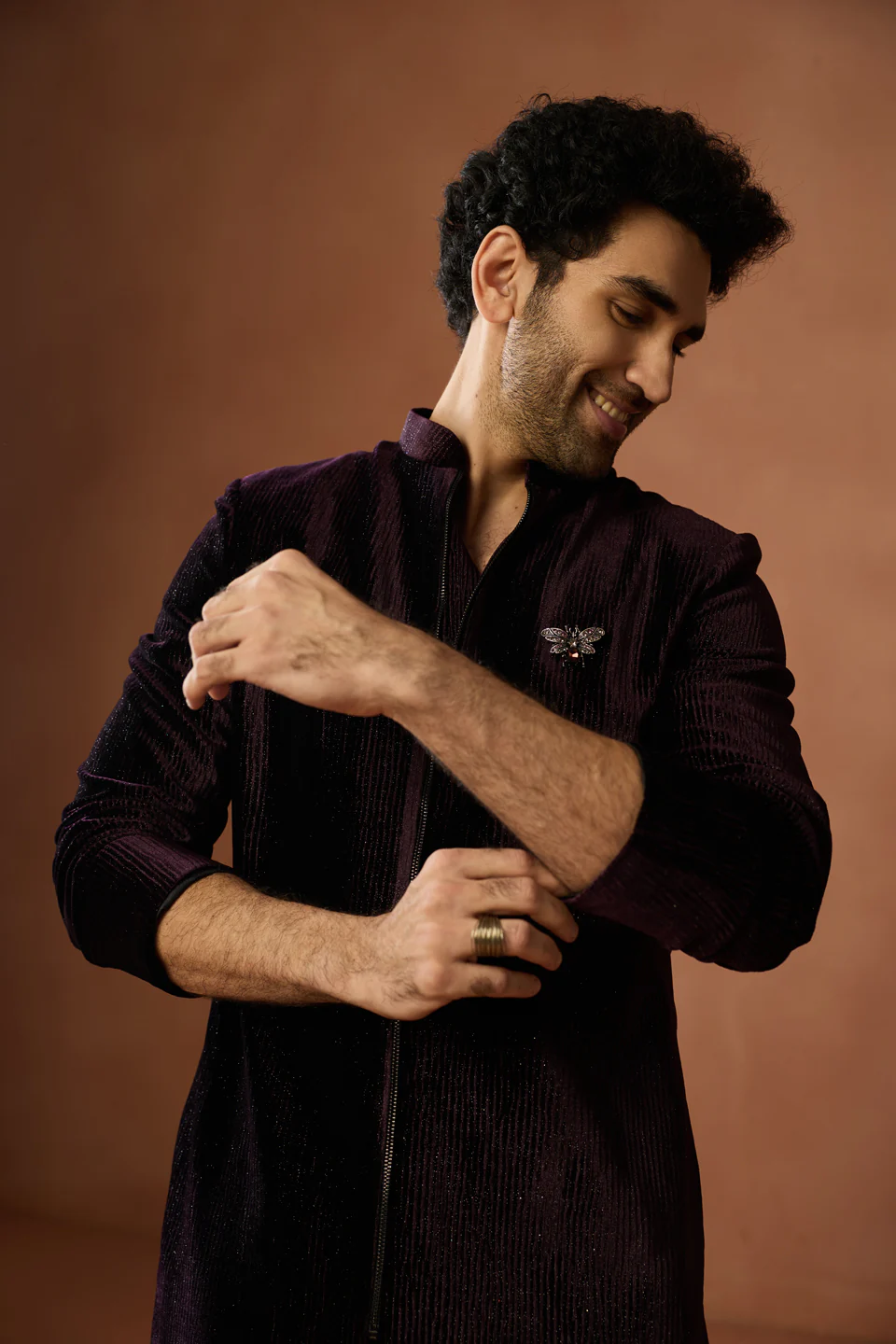 Wine Velvet Zipper Sherwani Trouser Set - Image 7