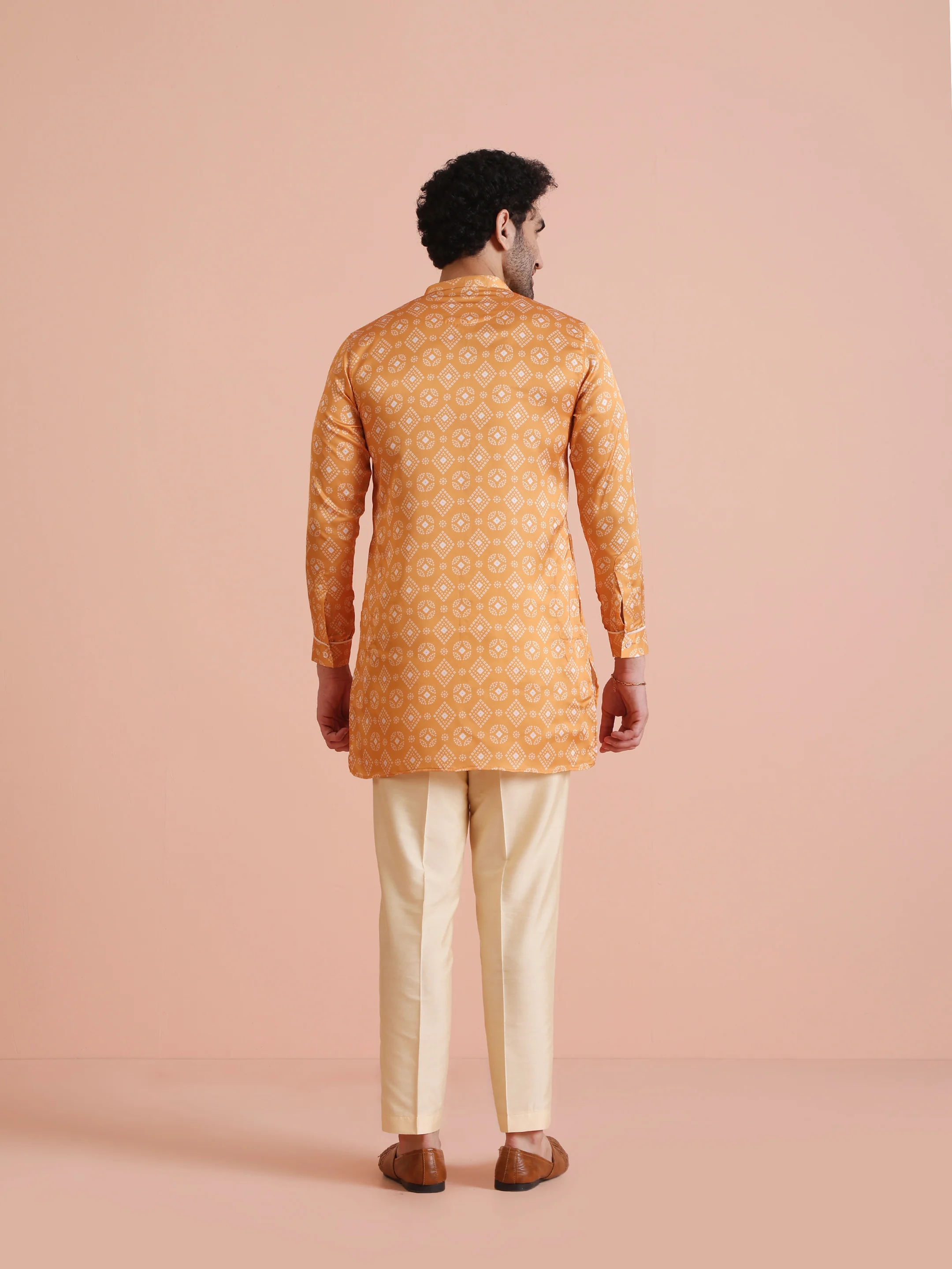 Yellow Geometric Printed Kurta Set - Image 4