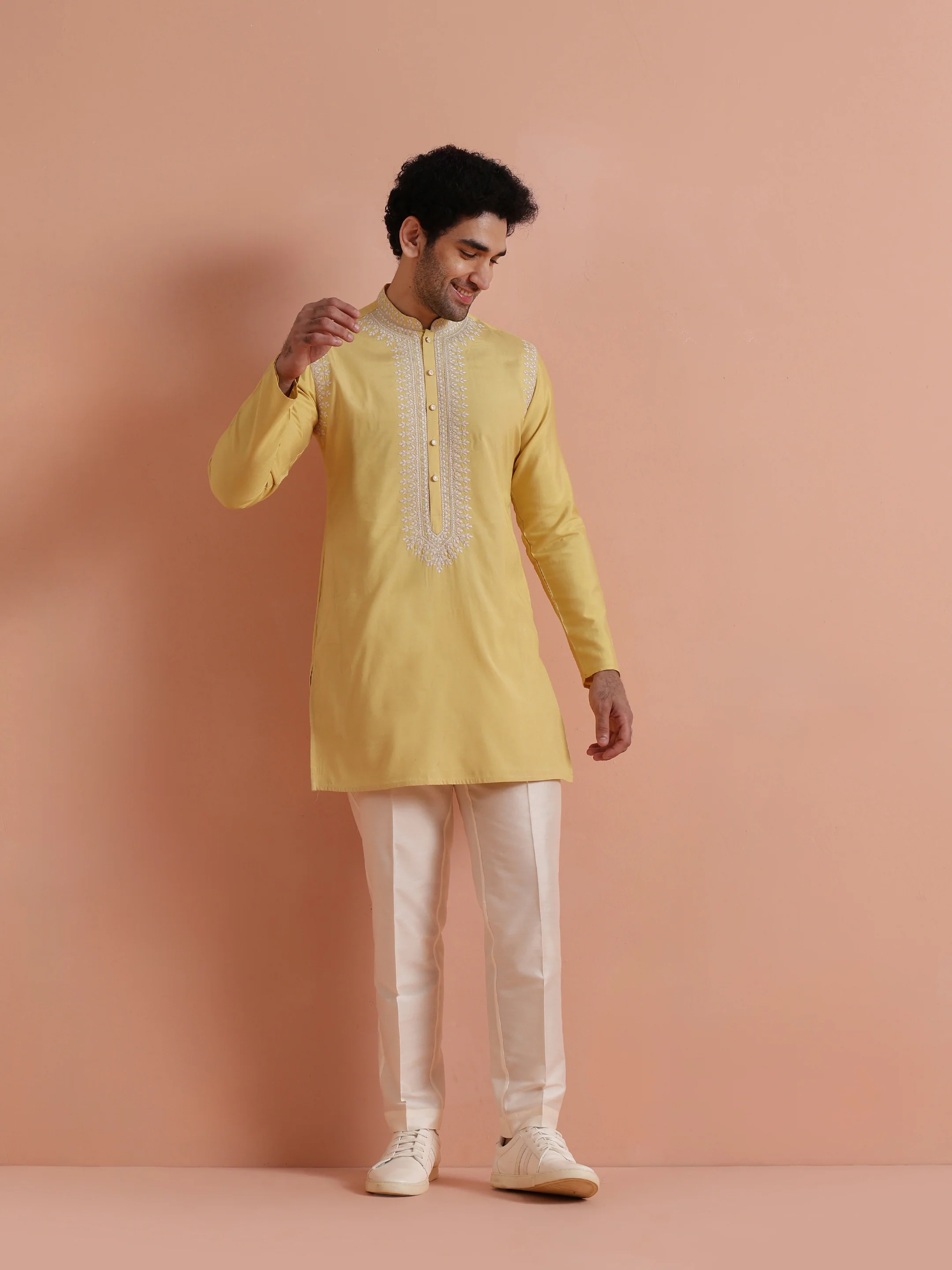 Yellow Poly Silk Embroidered Mid Kurta Set - Image 3